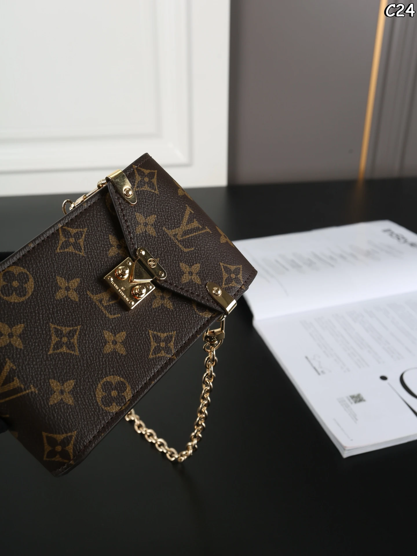 LV Metis Phone Chain Bag