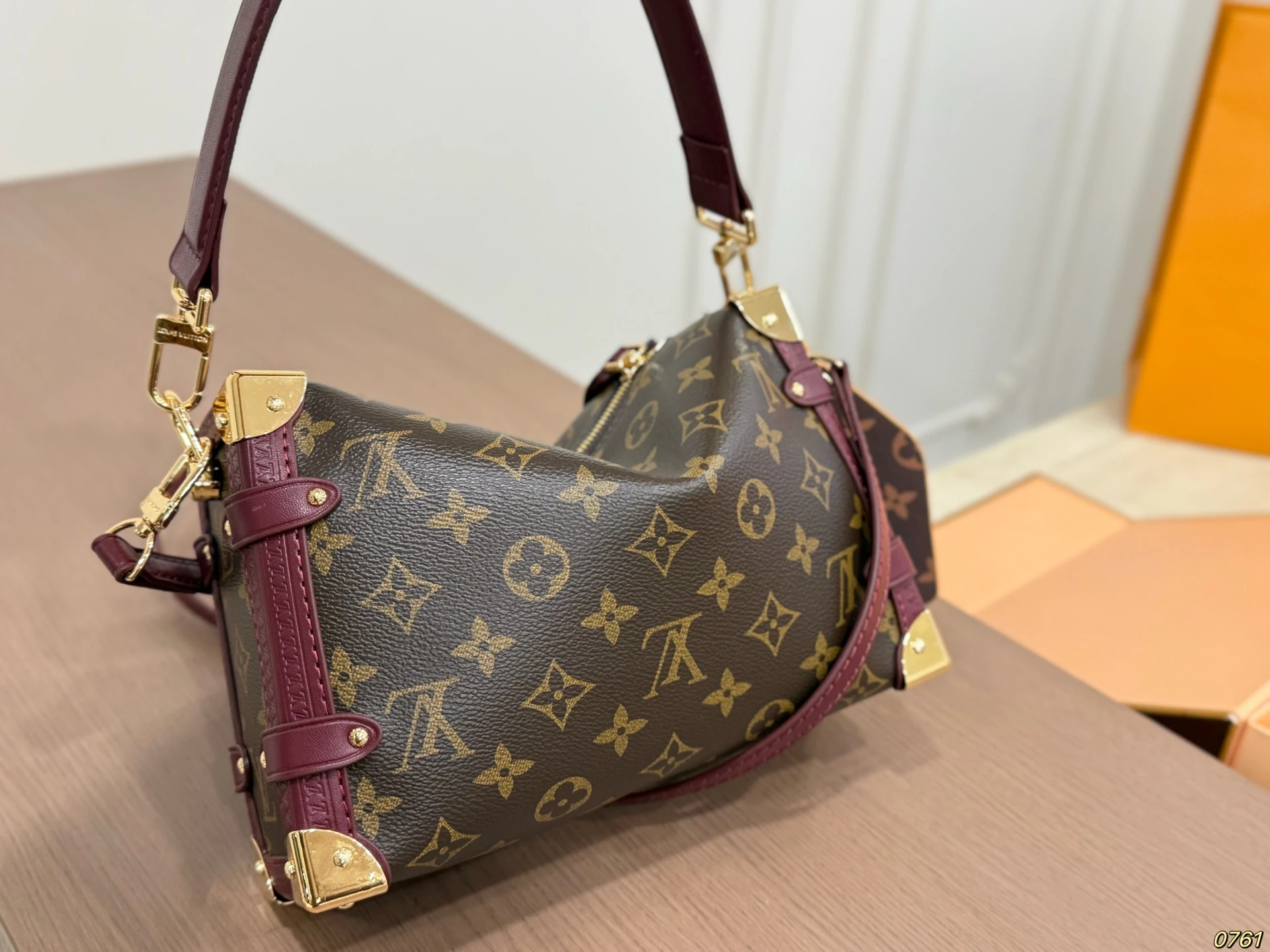 LV Trunk