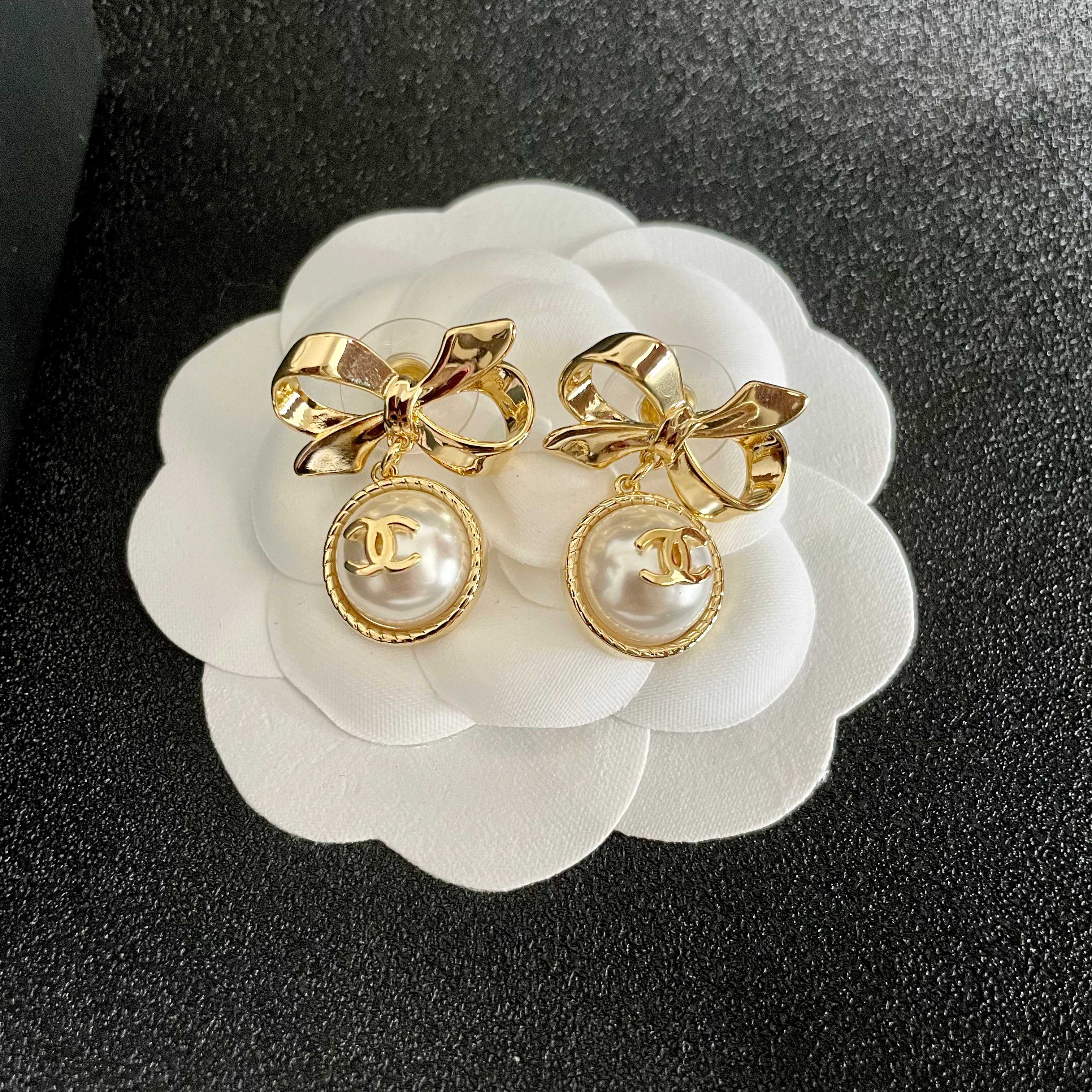 Chanel Earring