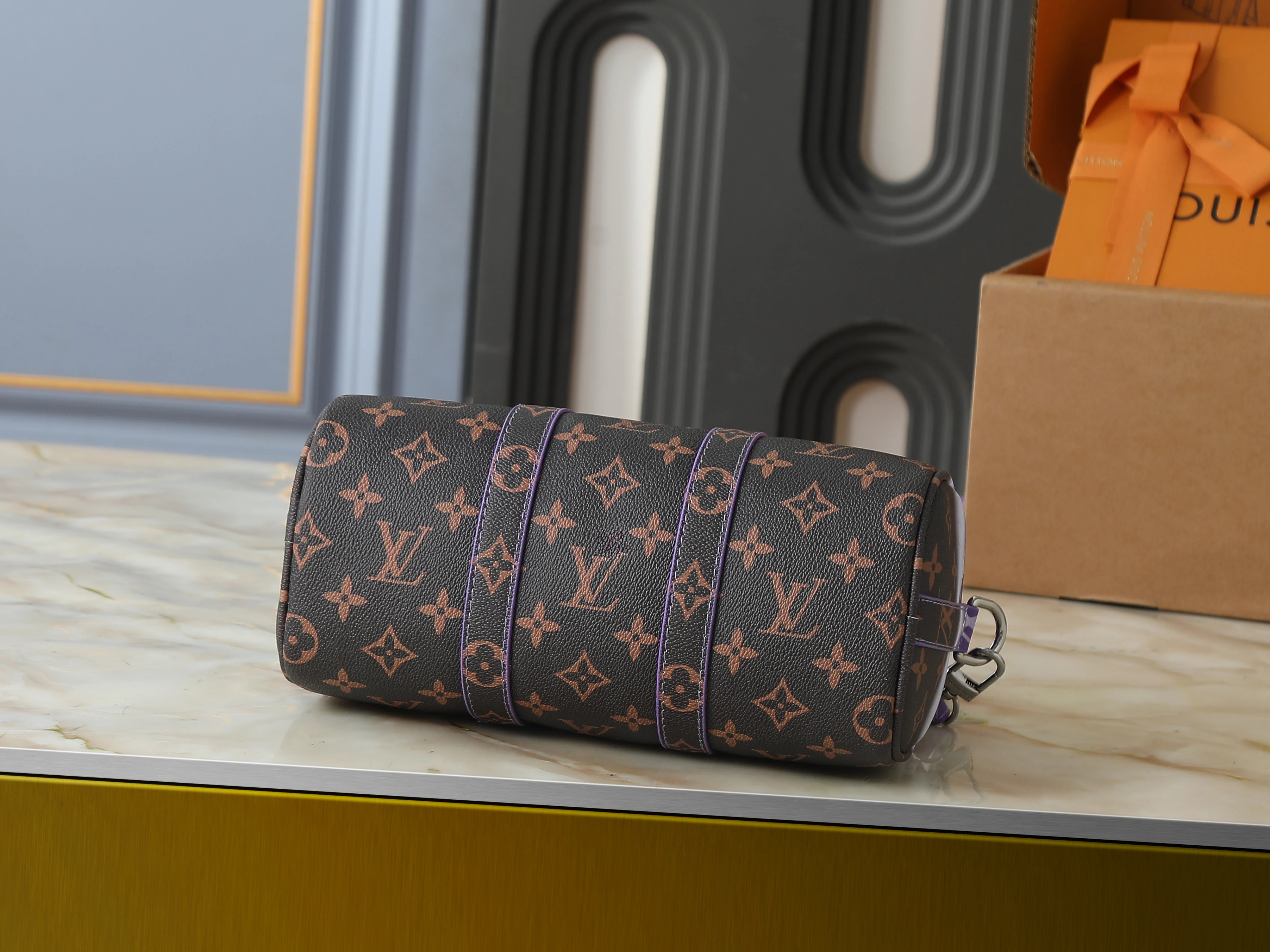 LV KEEPALL BANDOULIÈRE 25
