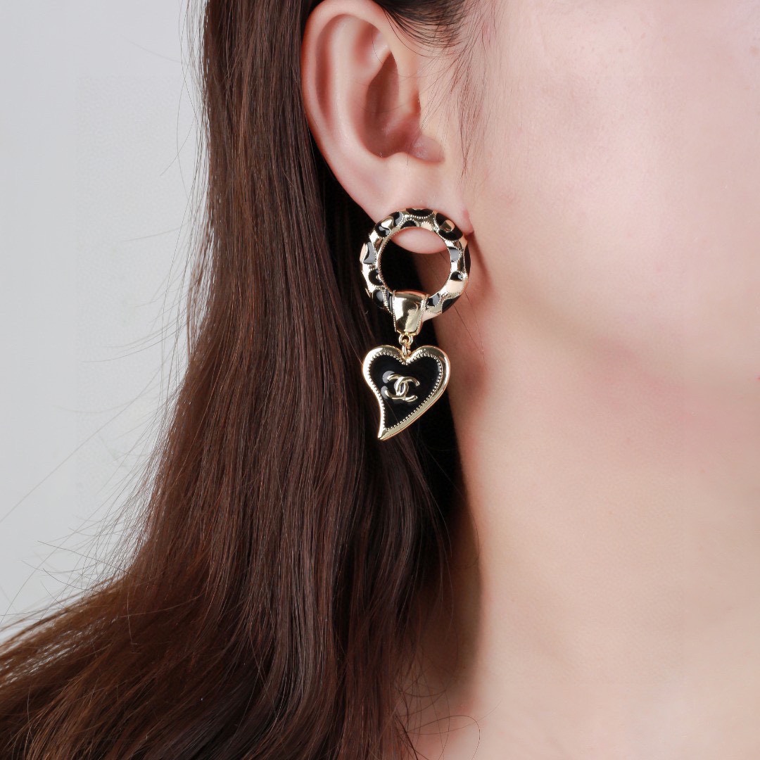 Chanel Earring
