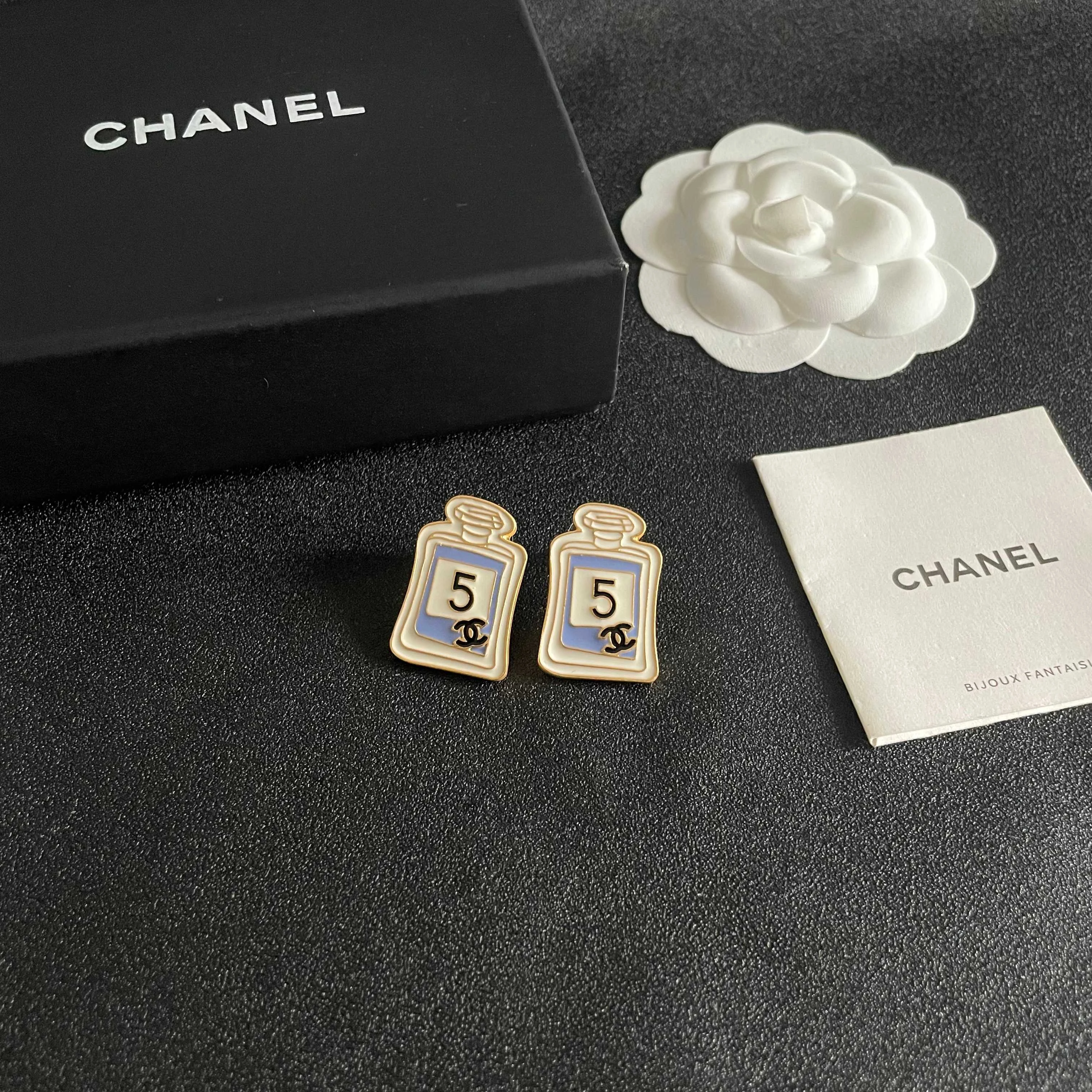 Chanel Earring