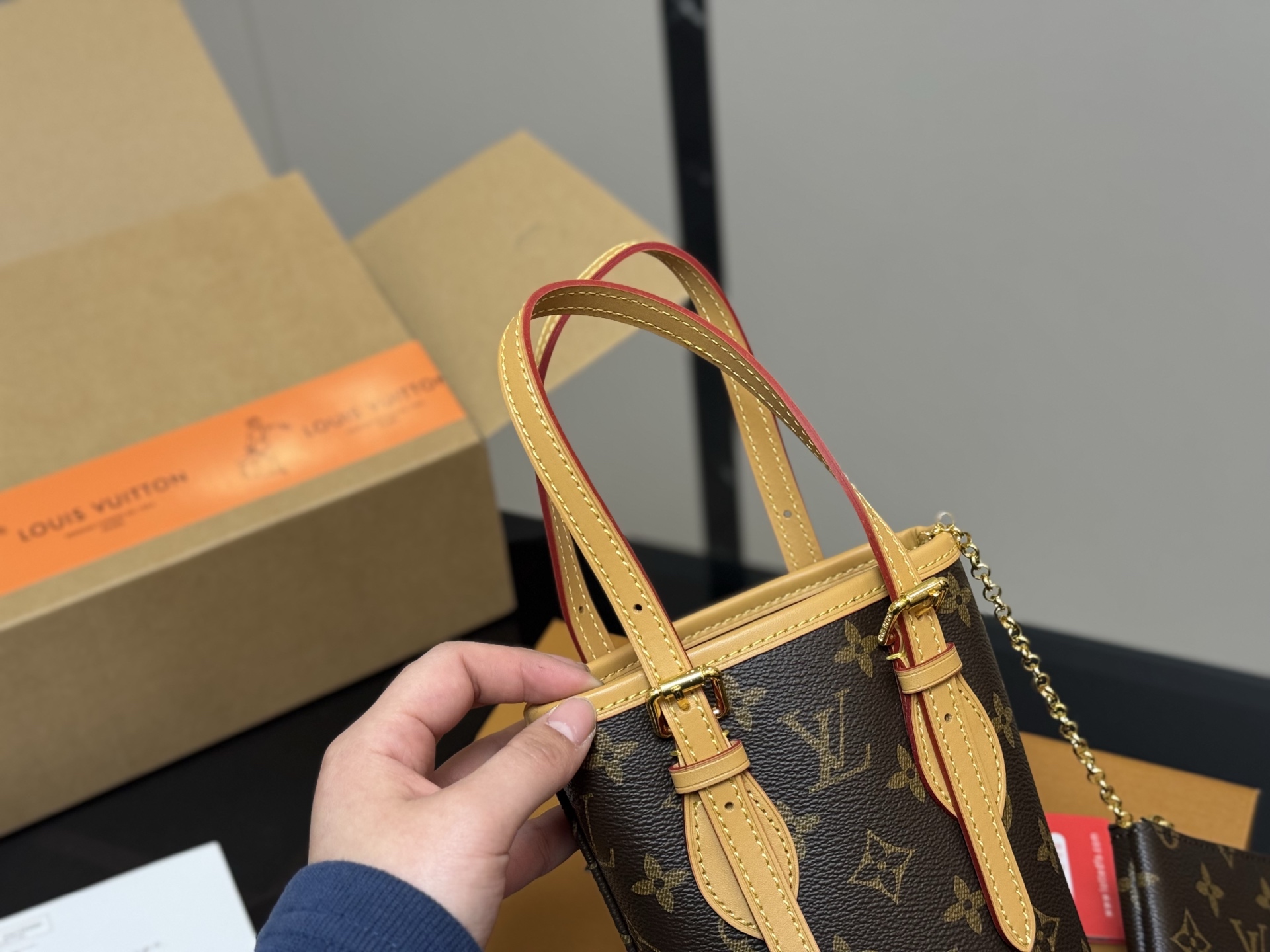 LV Nano Bucket