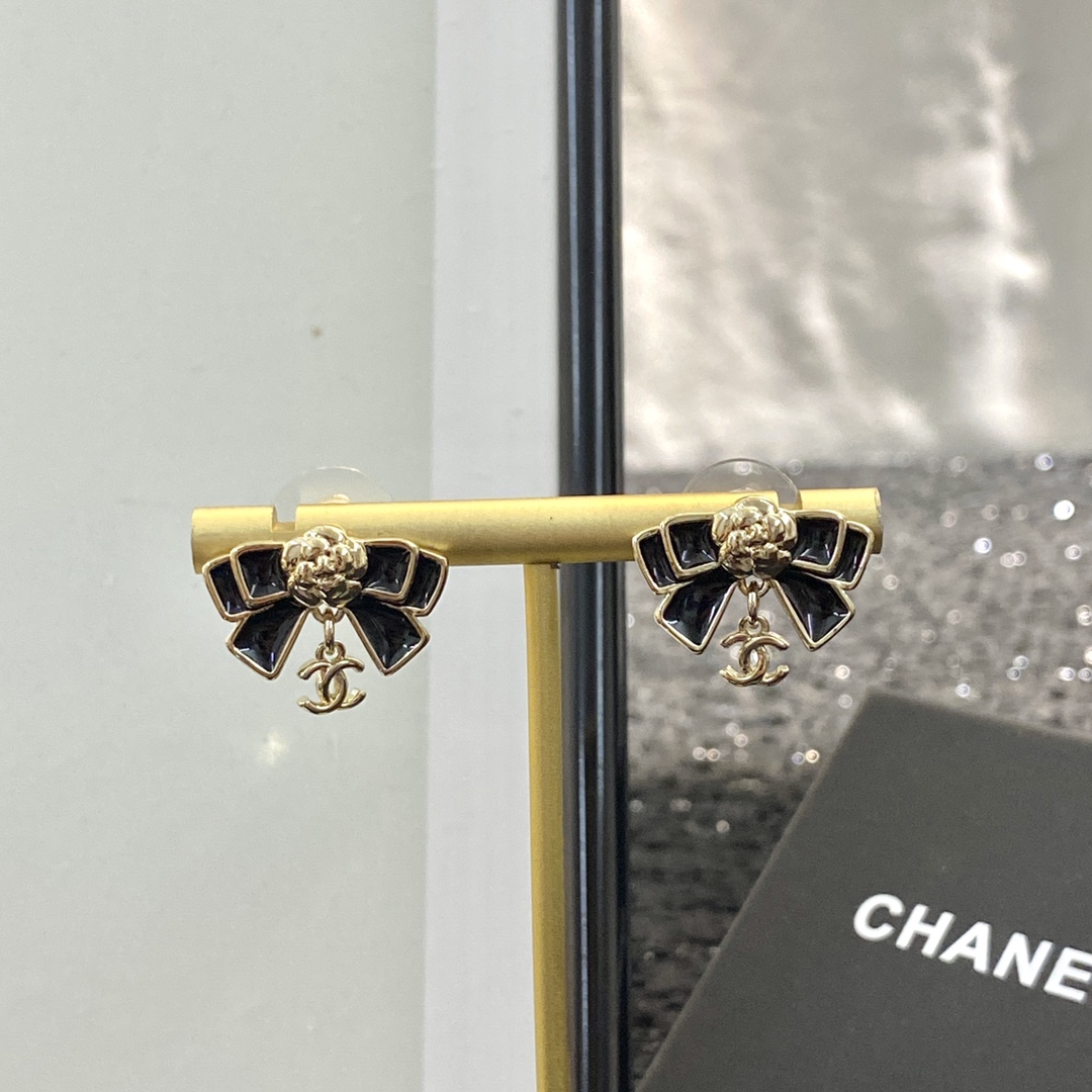 Chanel Earring