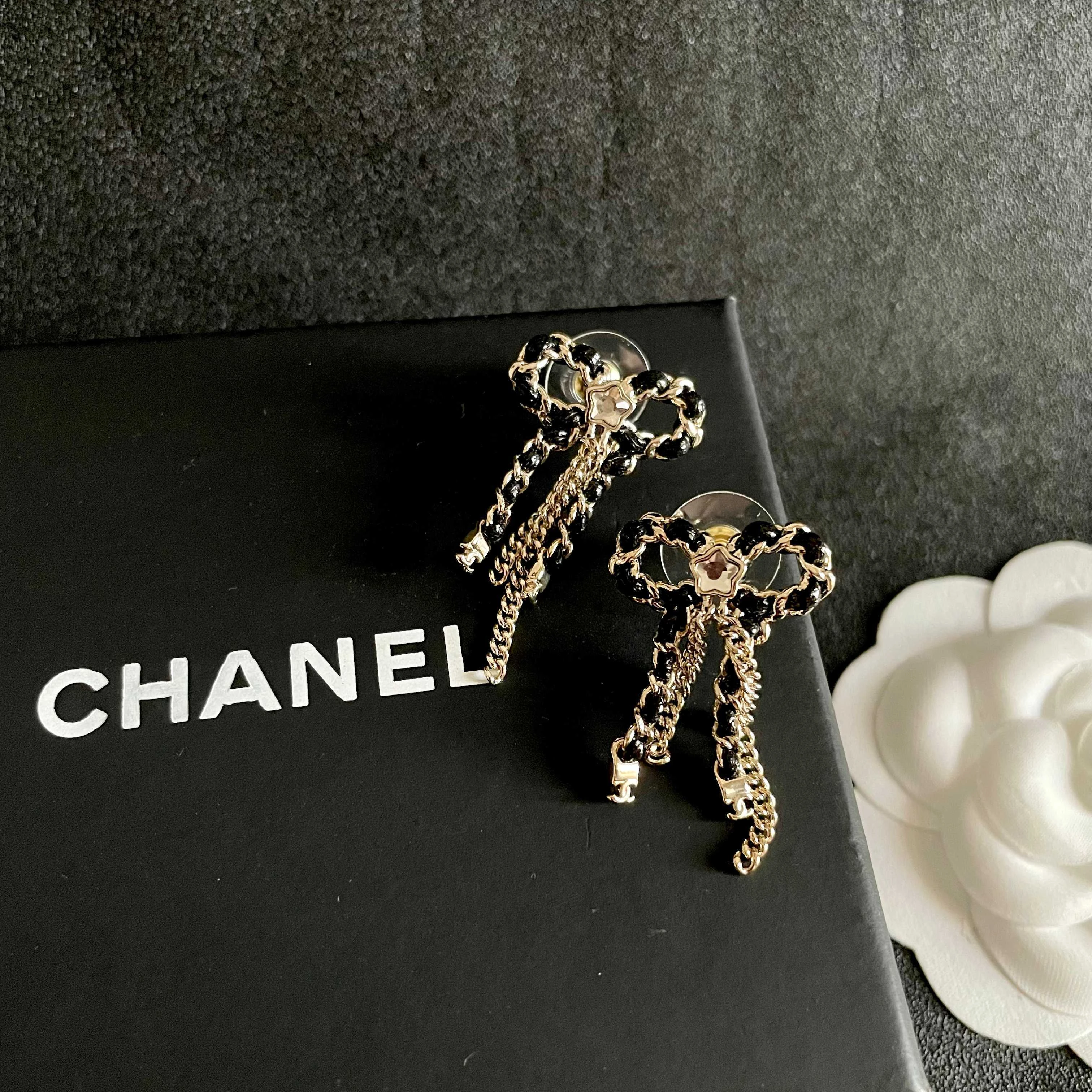 Chanel Earring