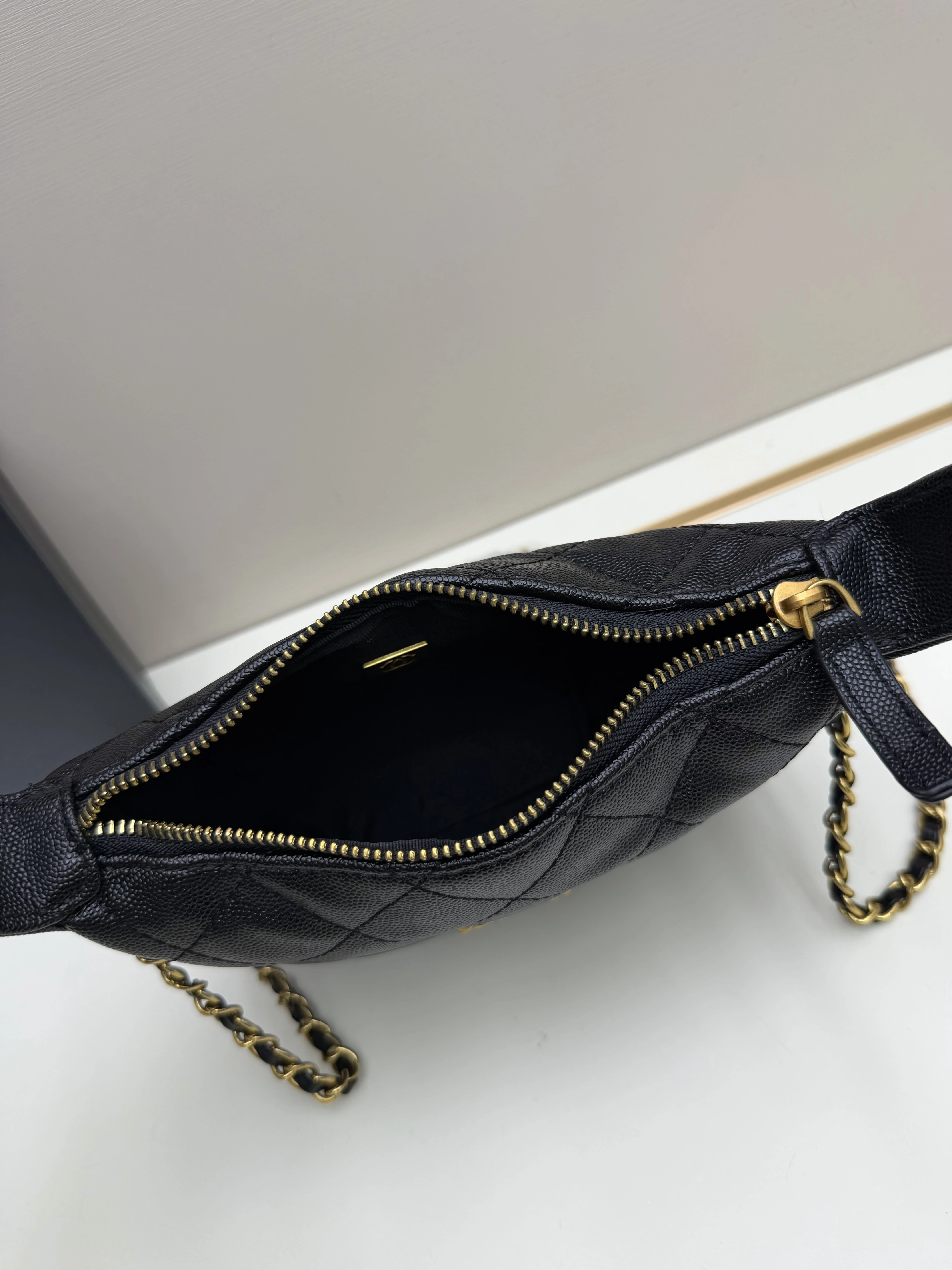 Chanel 25P Vanity Case