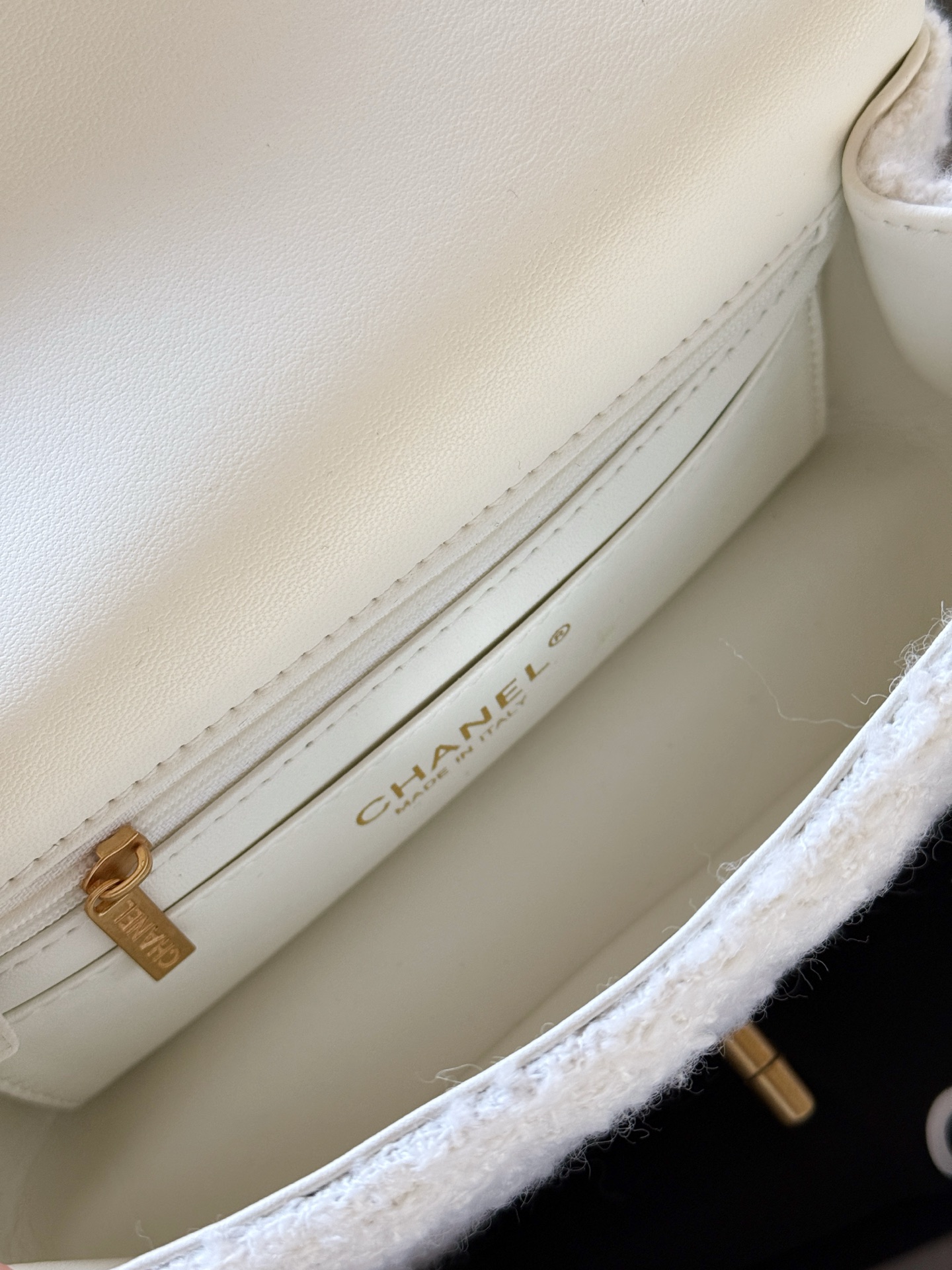 Chanel 25k Tweed