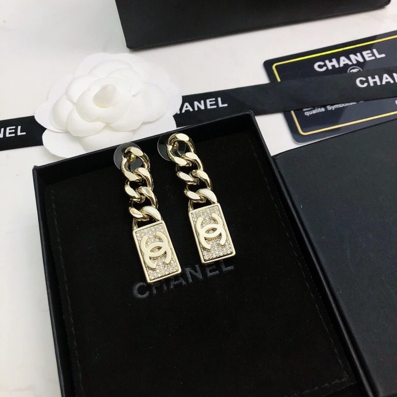 Chanel Earring