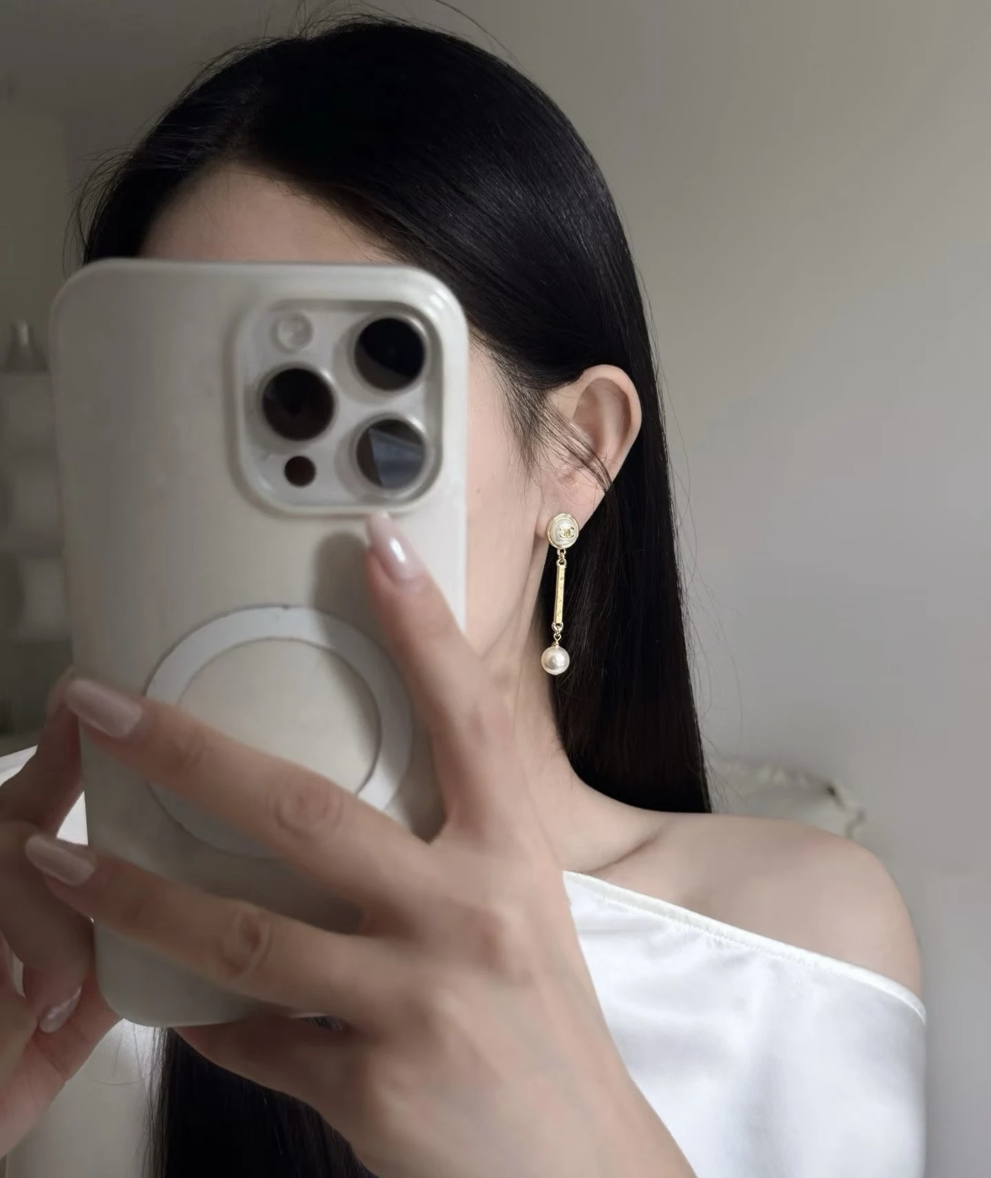 Chanel Earring