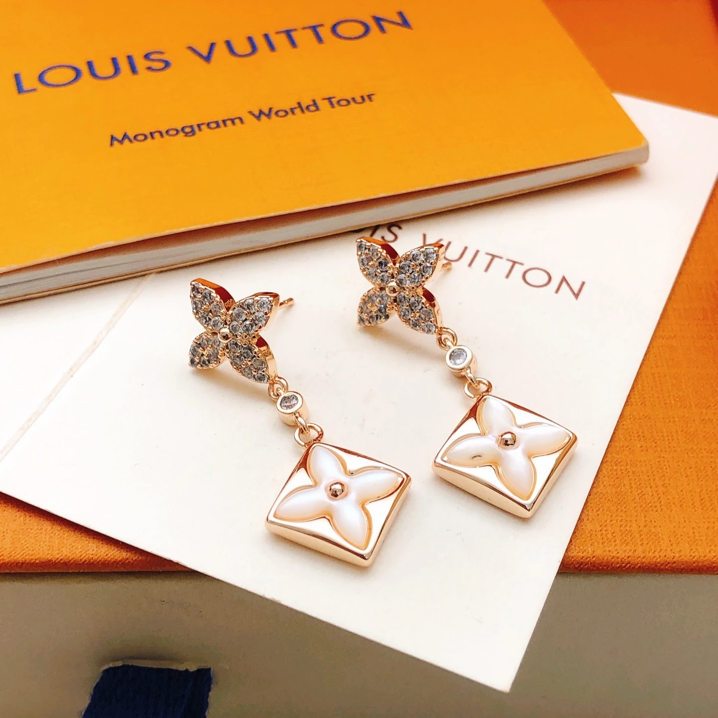 LV Earring