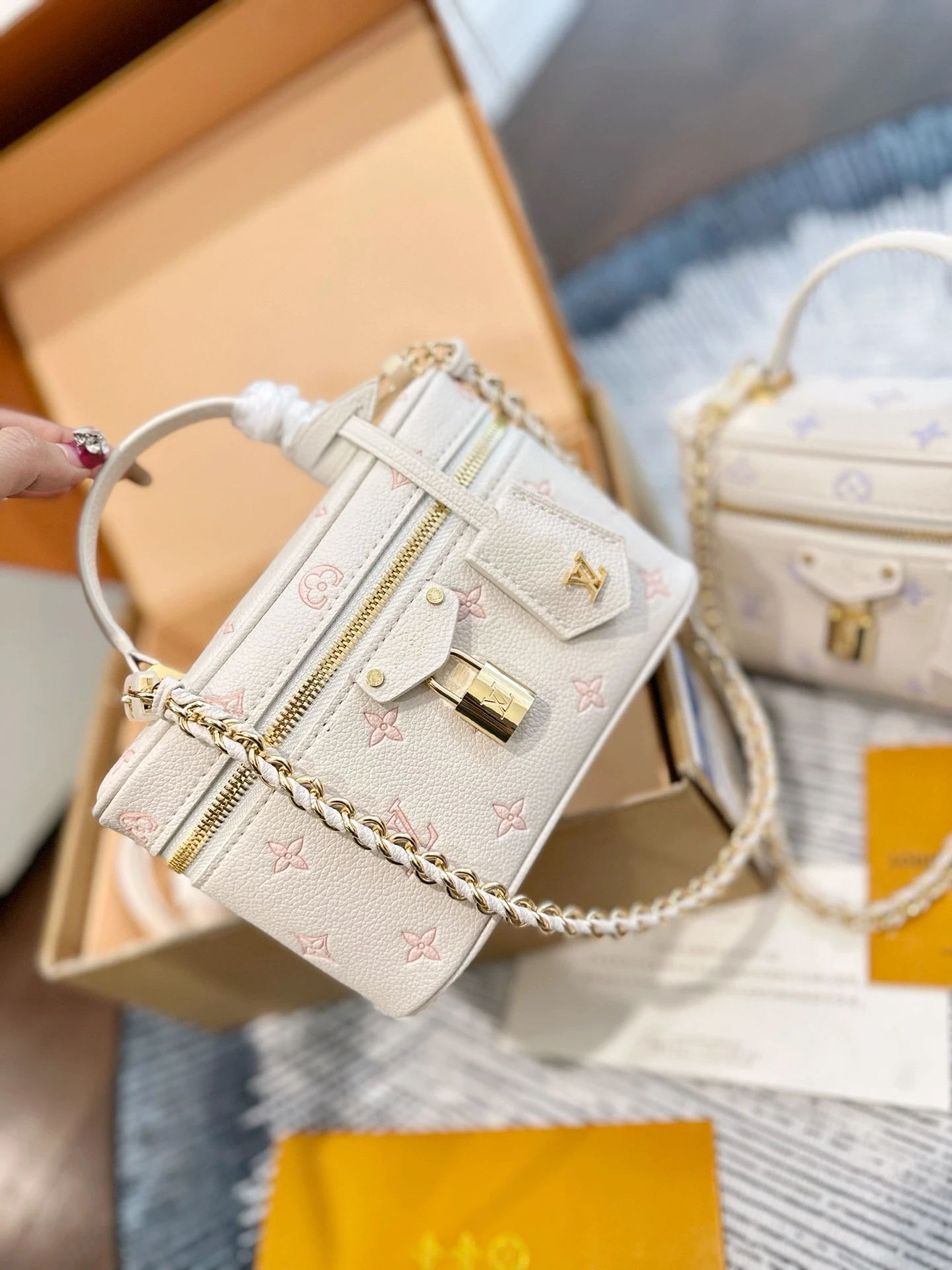 LV Vanity pm