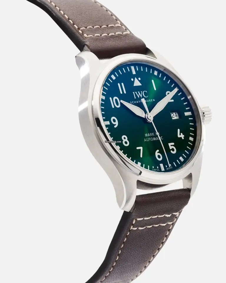 IWC pilot series IW328205 watch