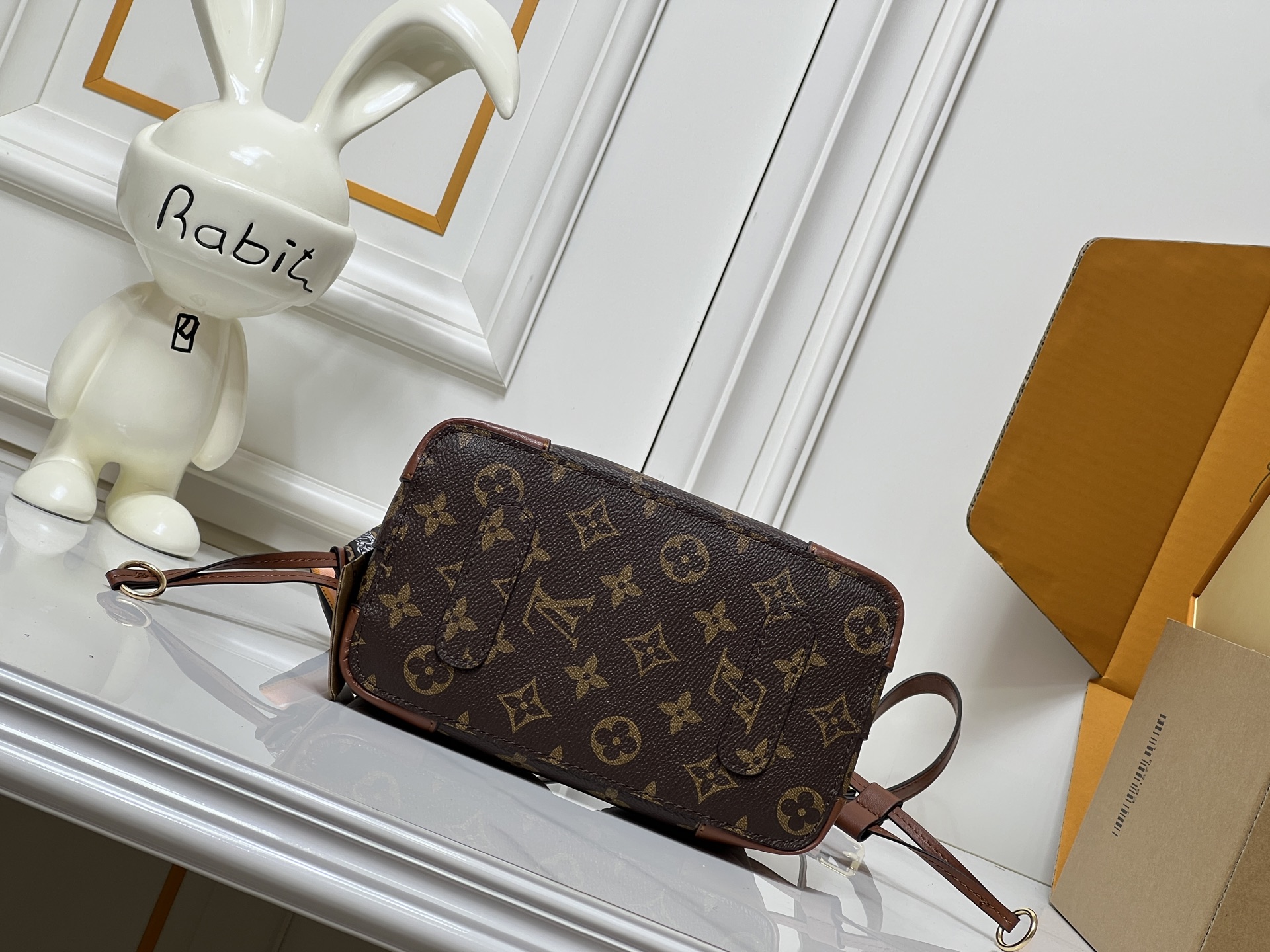 LV Bucket Bag