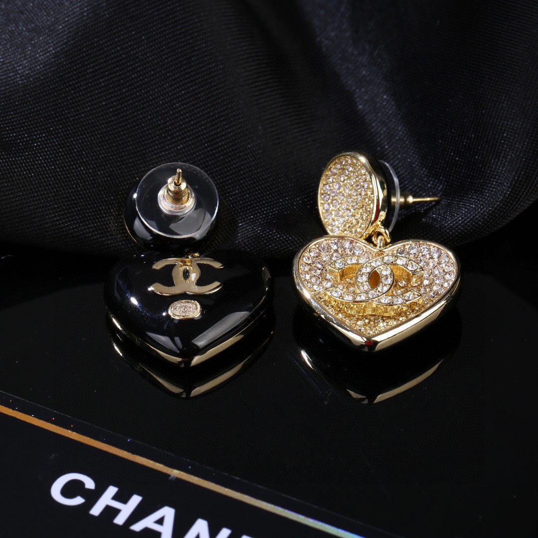 Chanel Earring