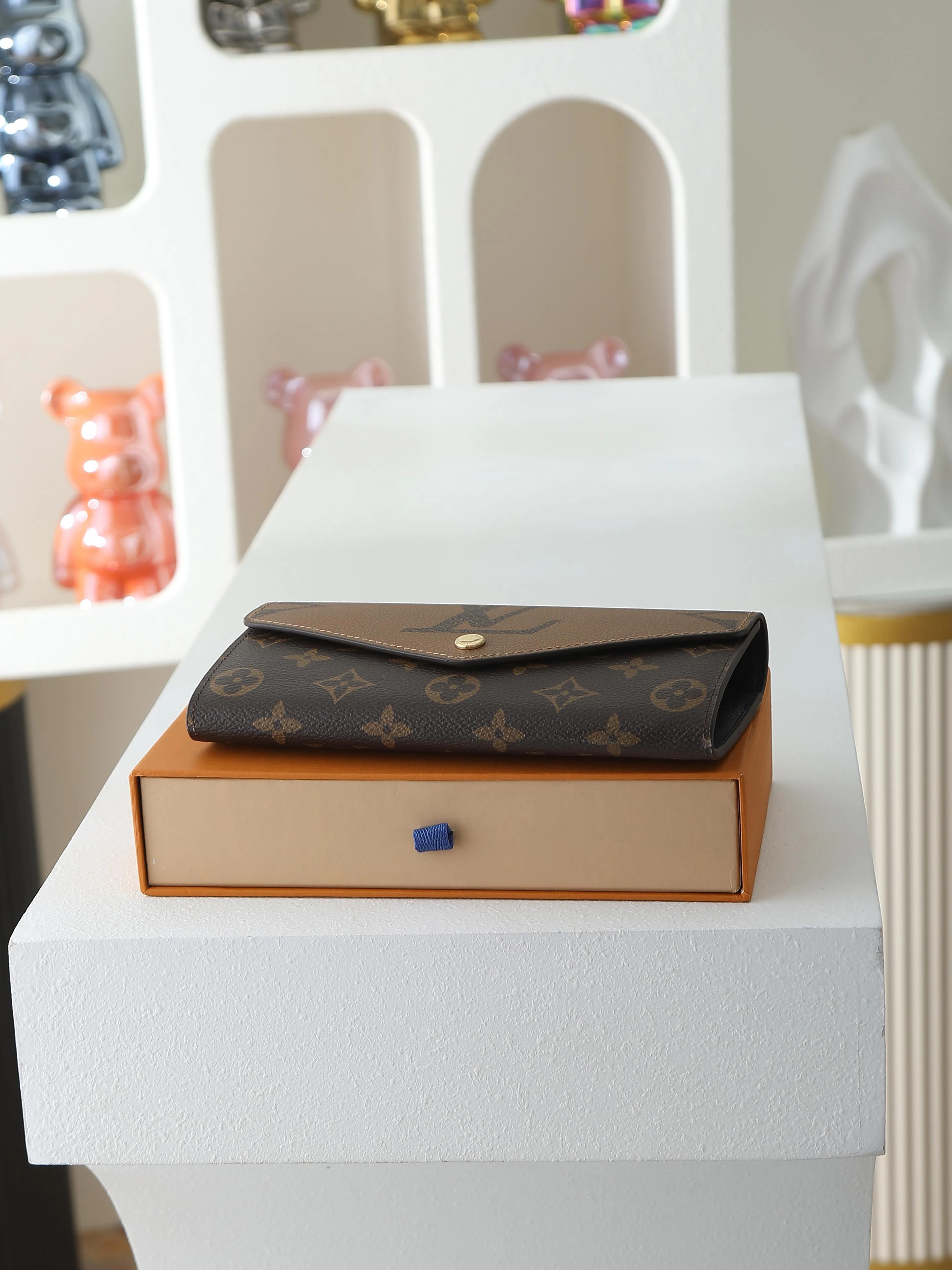 LV Wallet