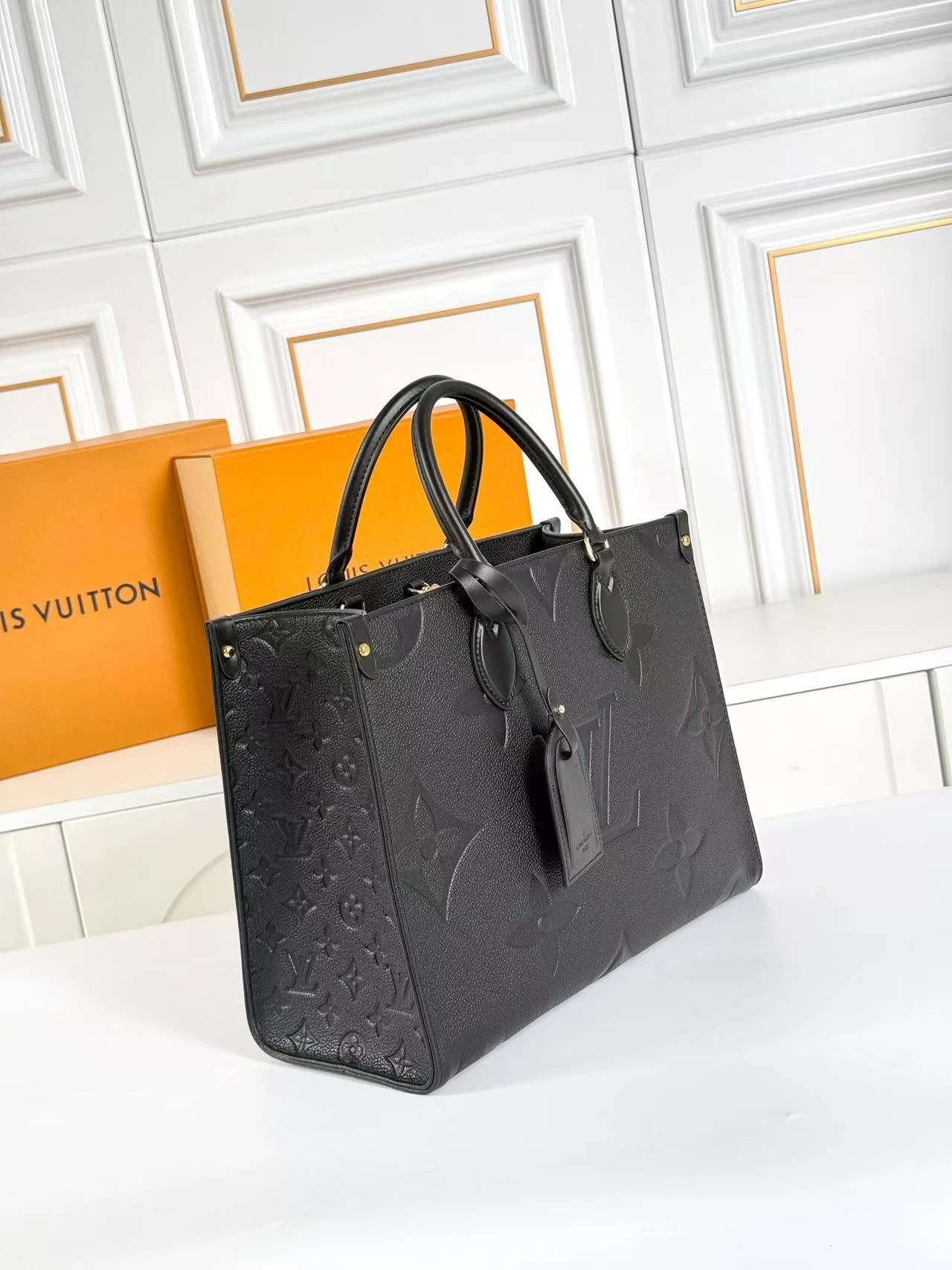 LV Onthego