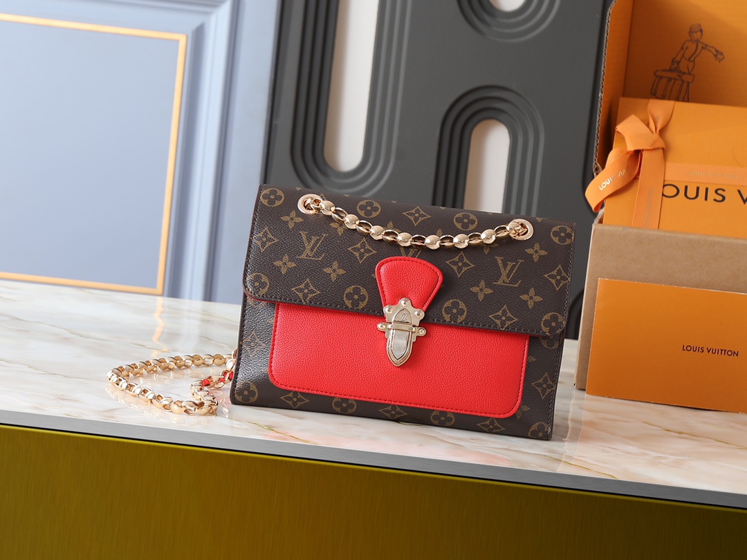 LV Victoire Chain Bag