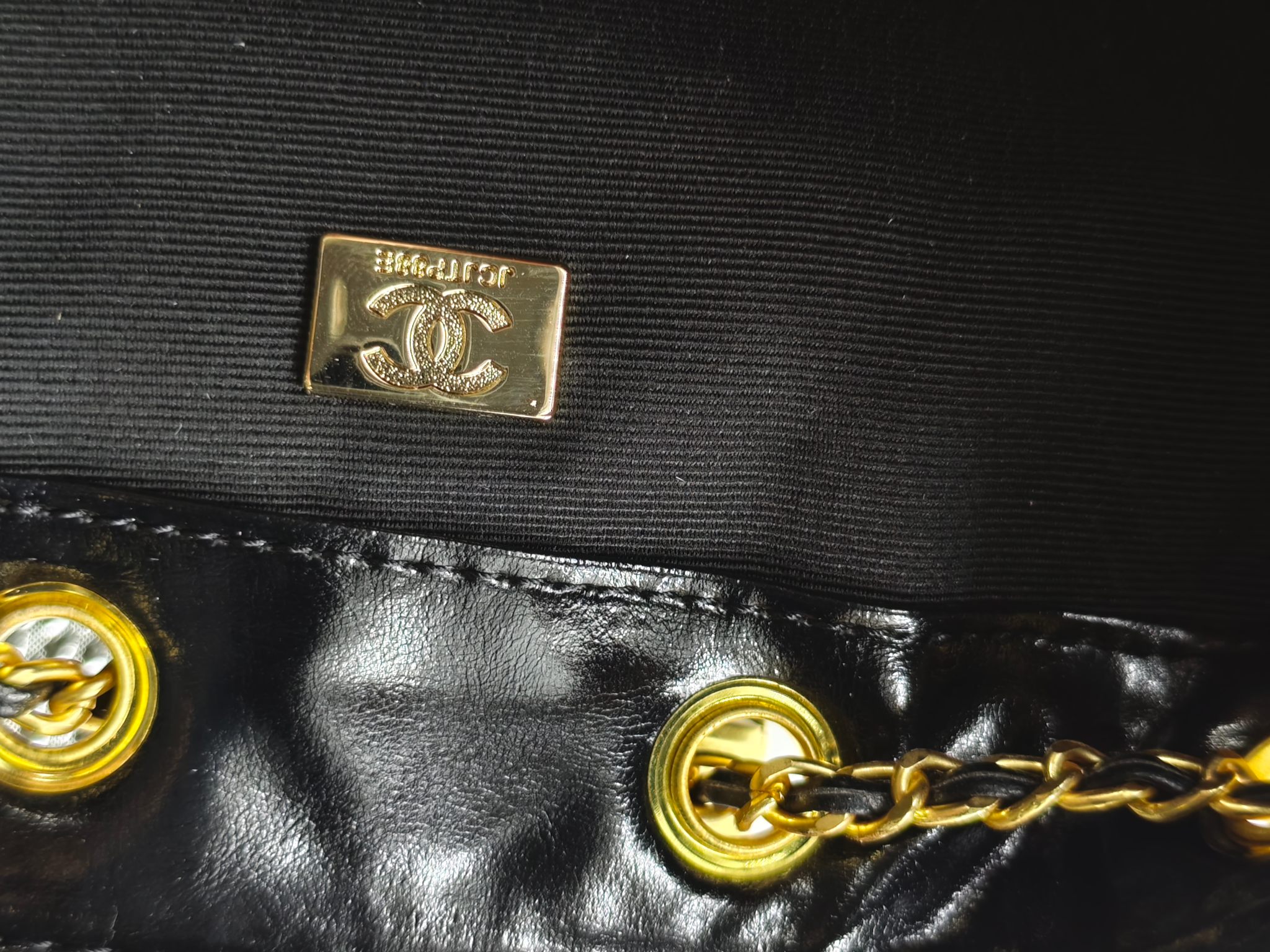 Chanel 25c Hobo Bag