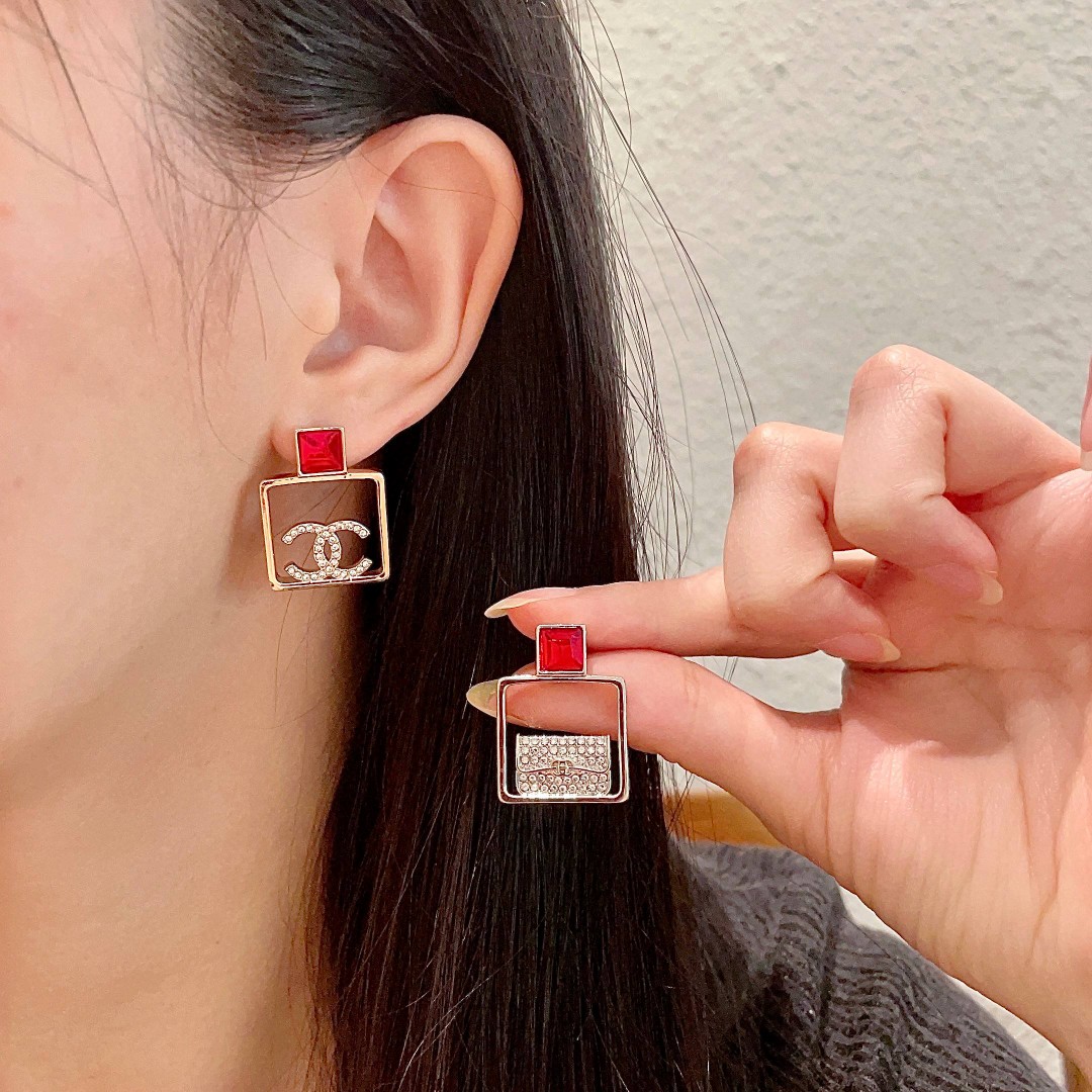 Chanel Earring 7