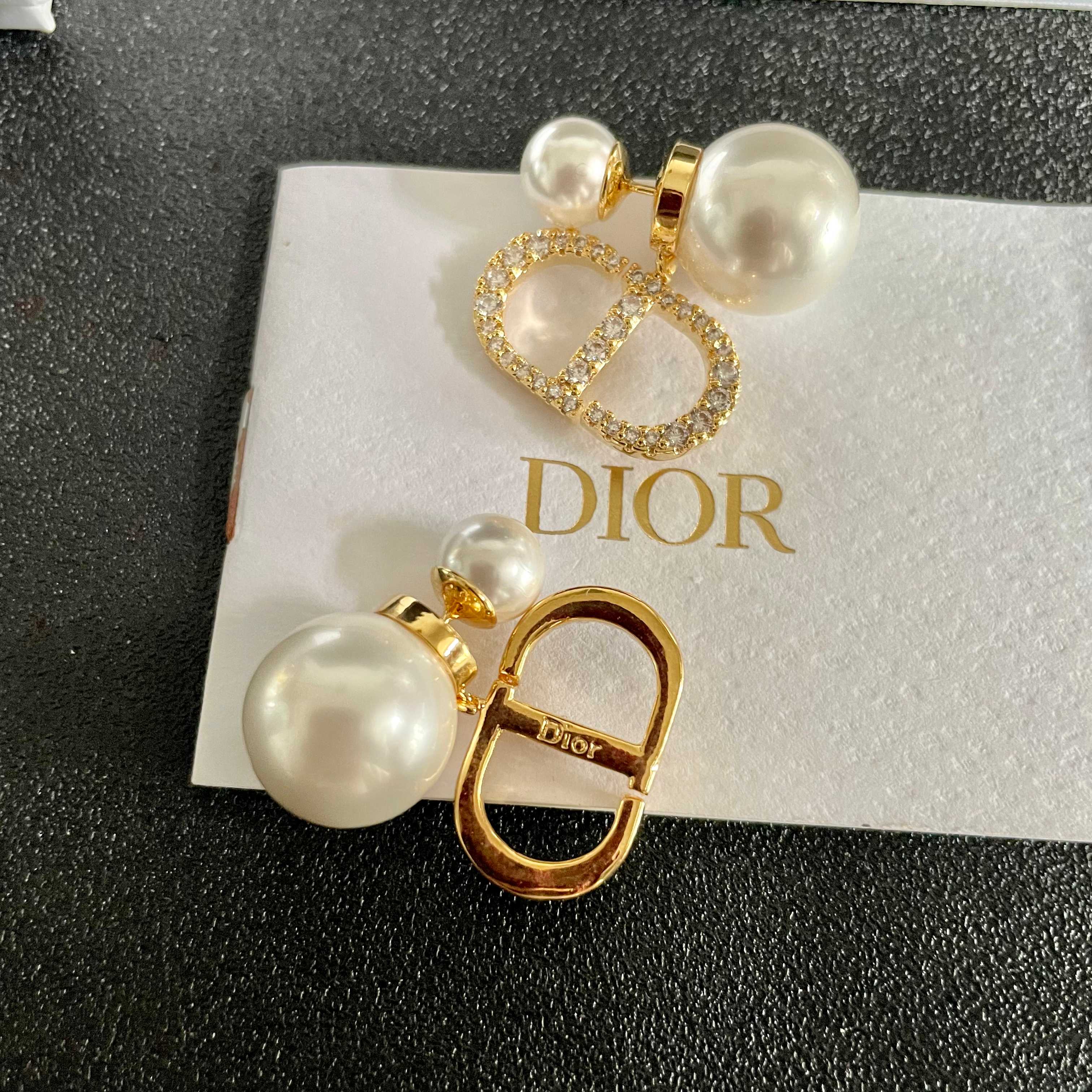 DIOR EARRING 65