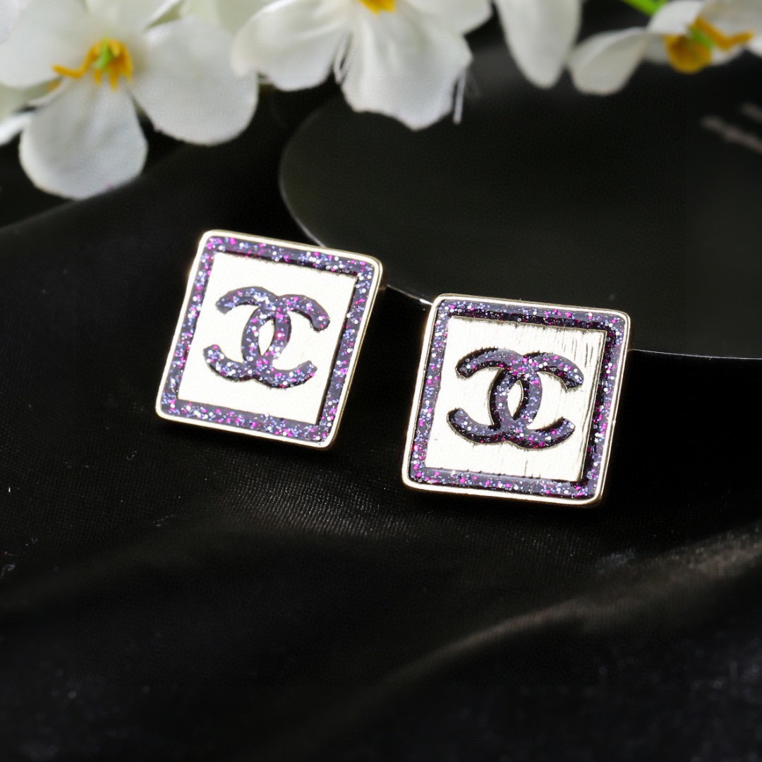 Chanel Earring