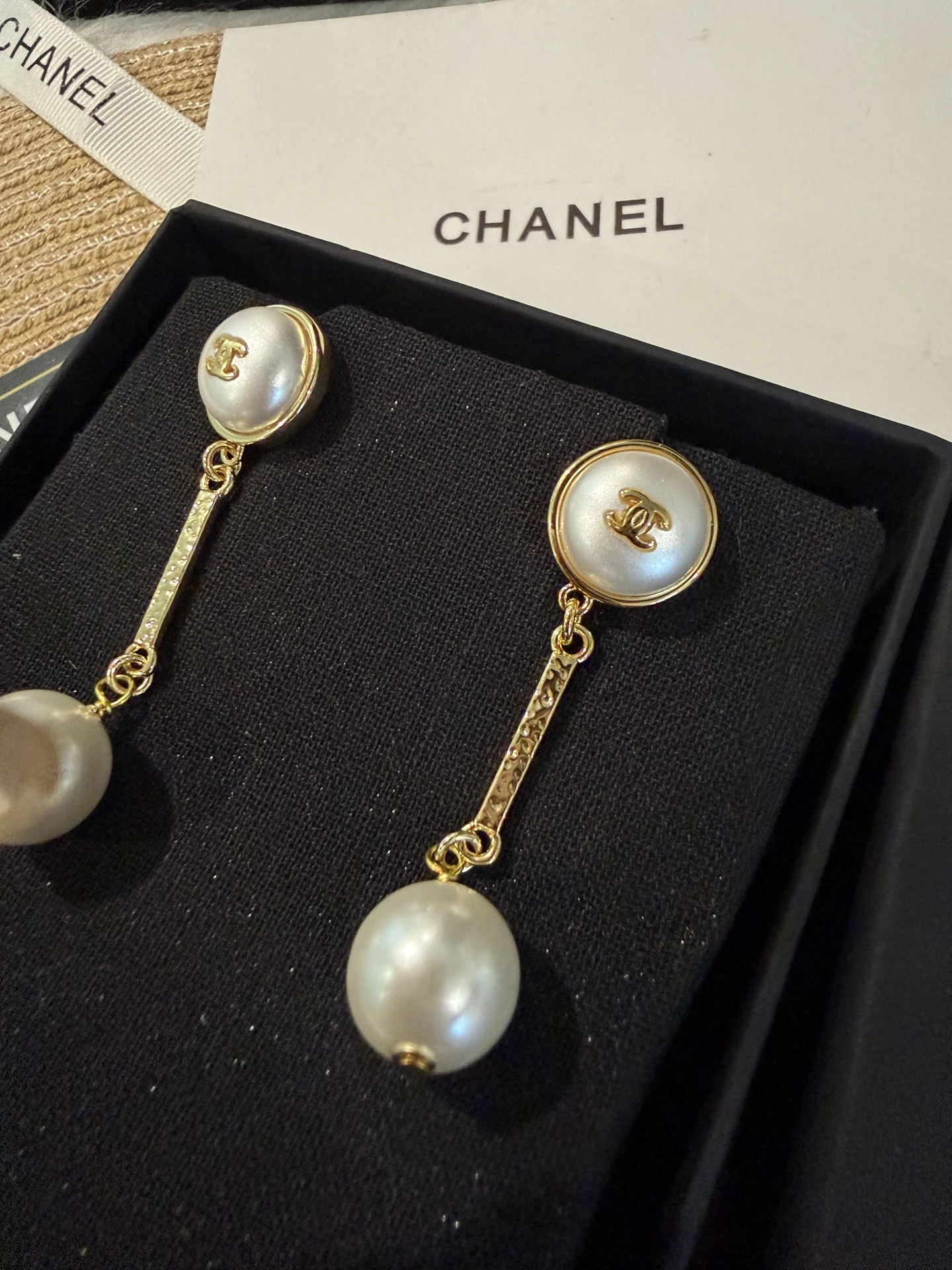 Chanel Earring