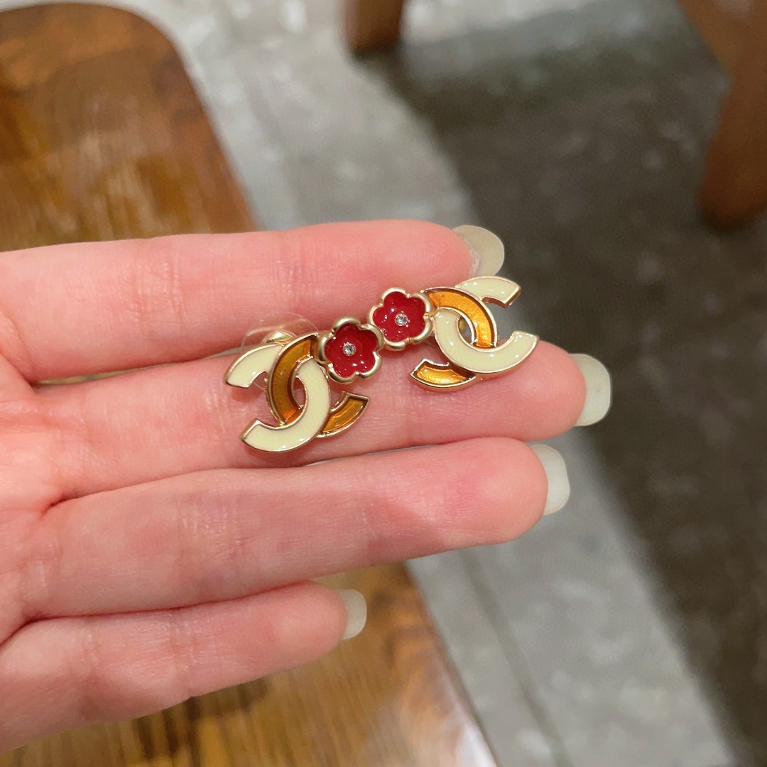 Chanel Earring