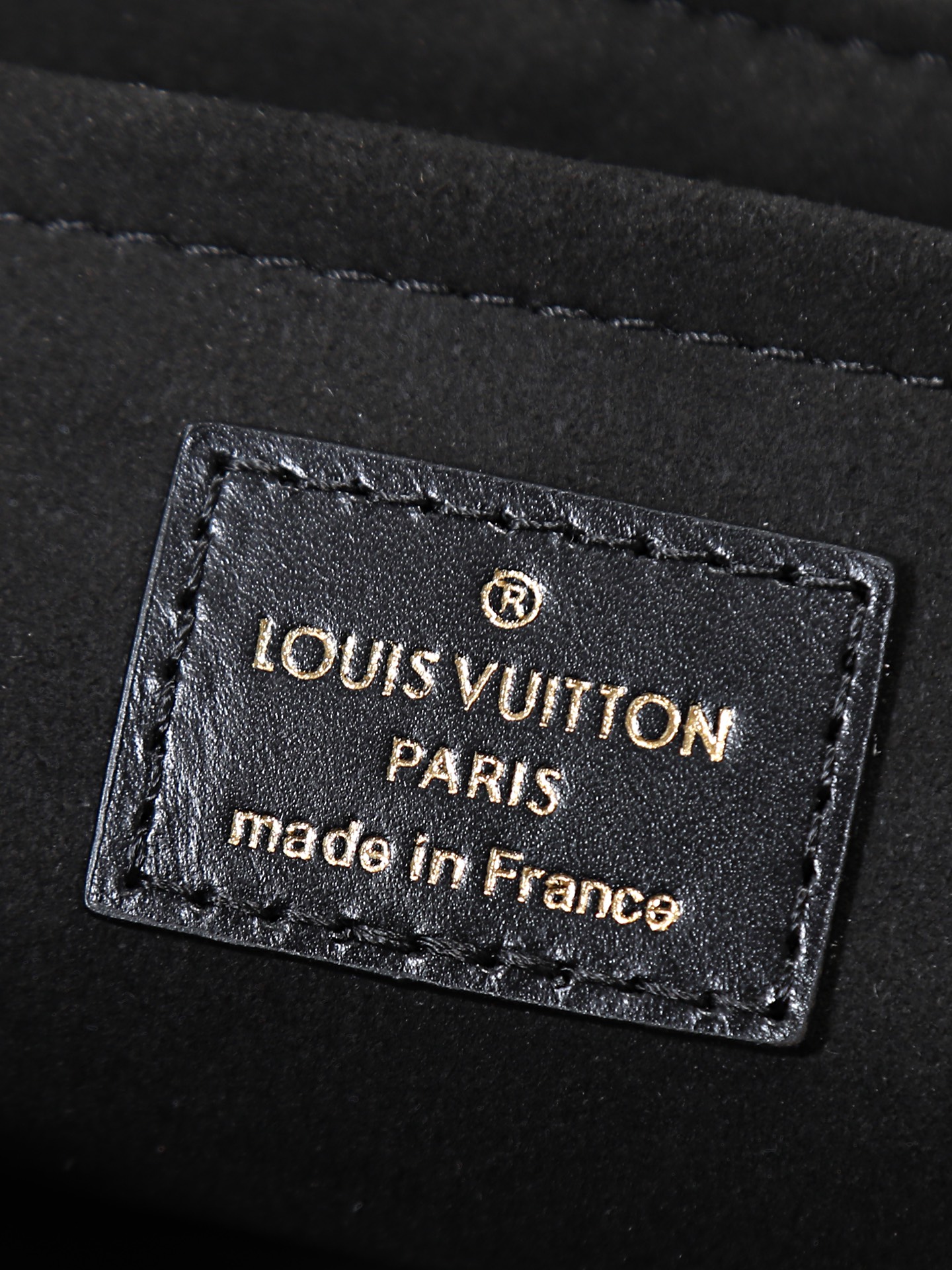 LV NEW WAVE