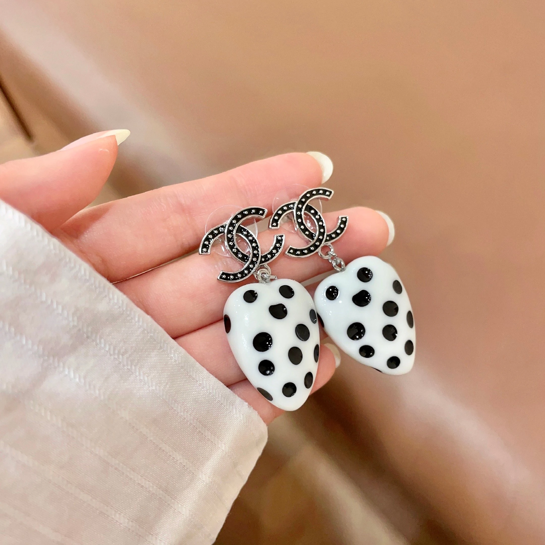 Chanel Earring