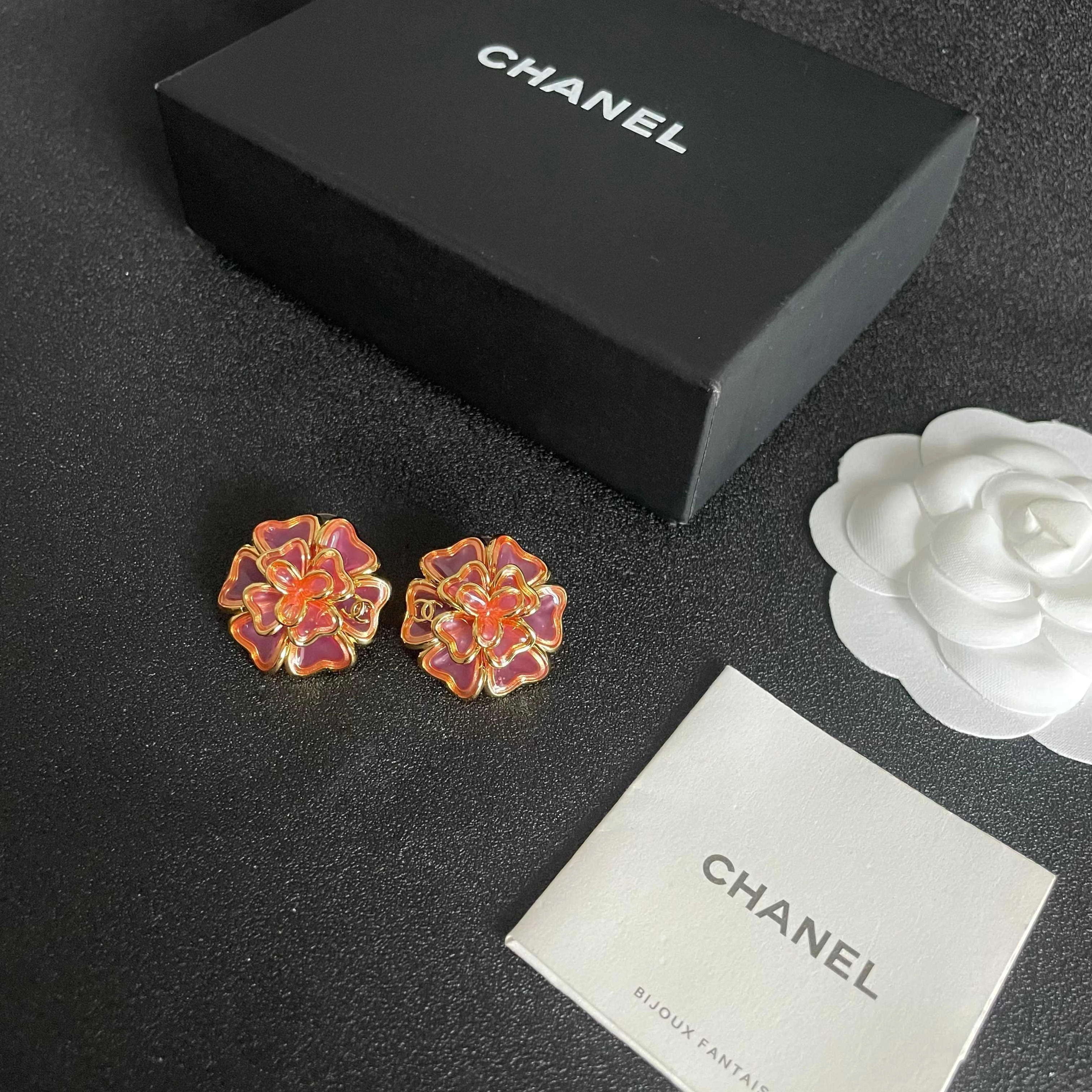 Chanel Earring
