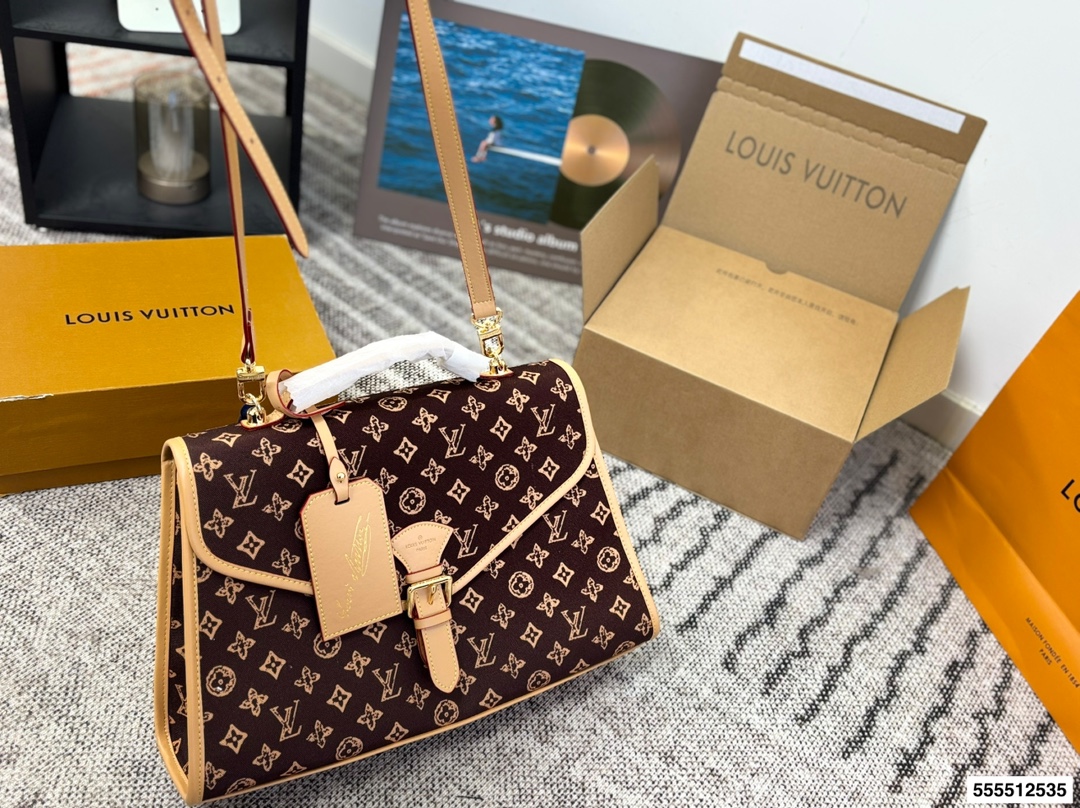 LV Vintage IVY