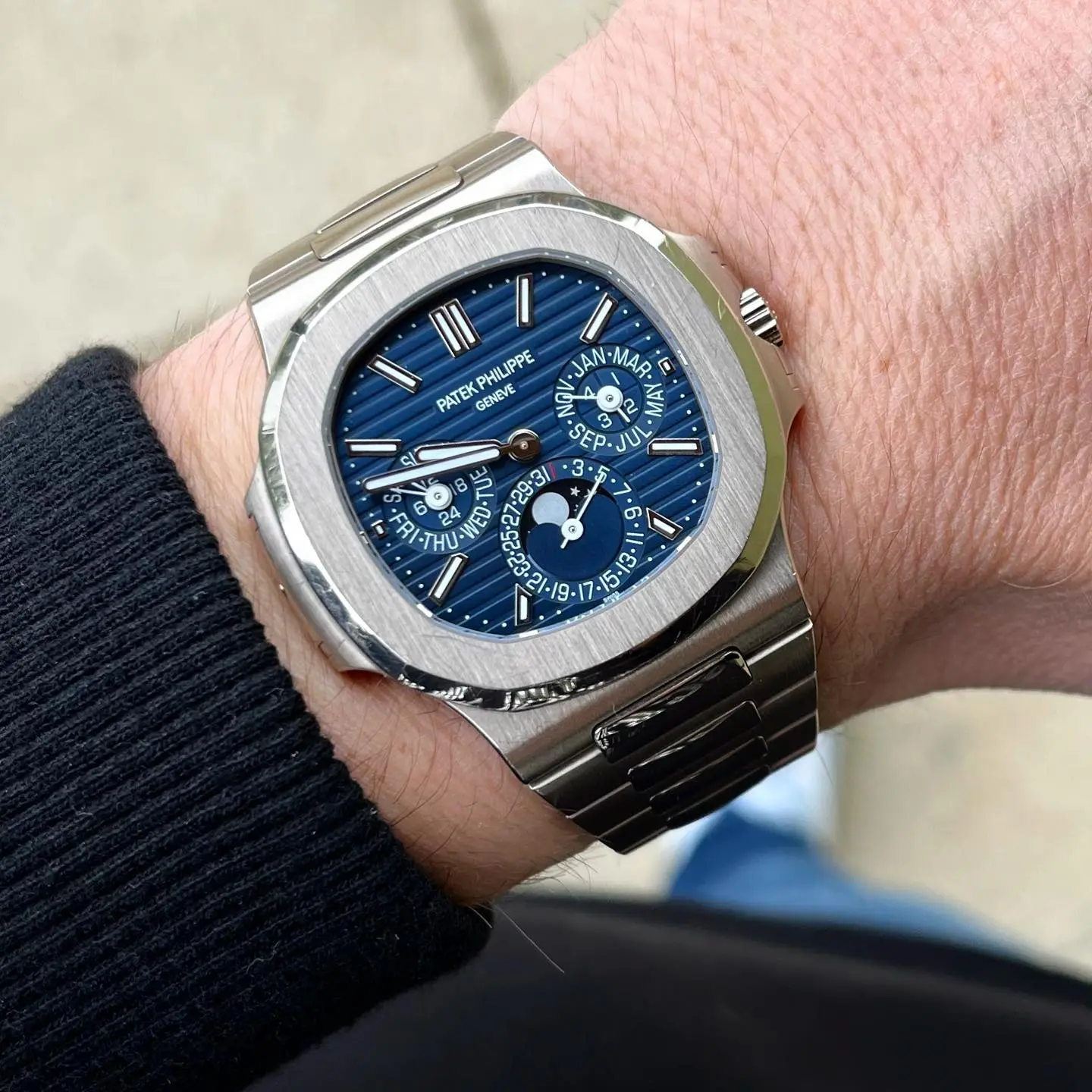 5740/1G - NAUTILUS