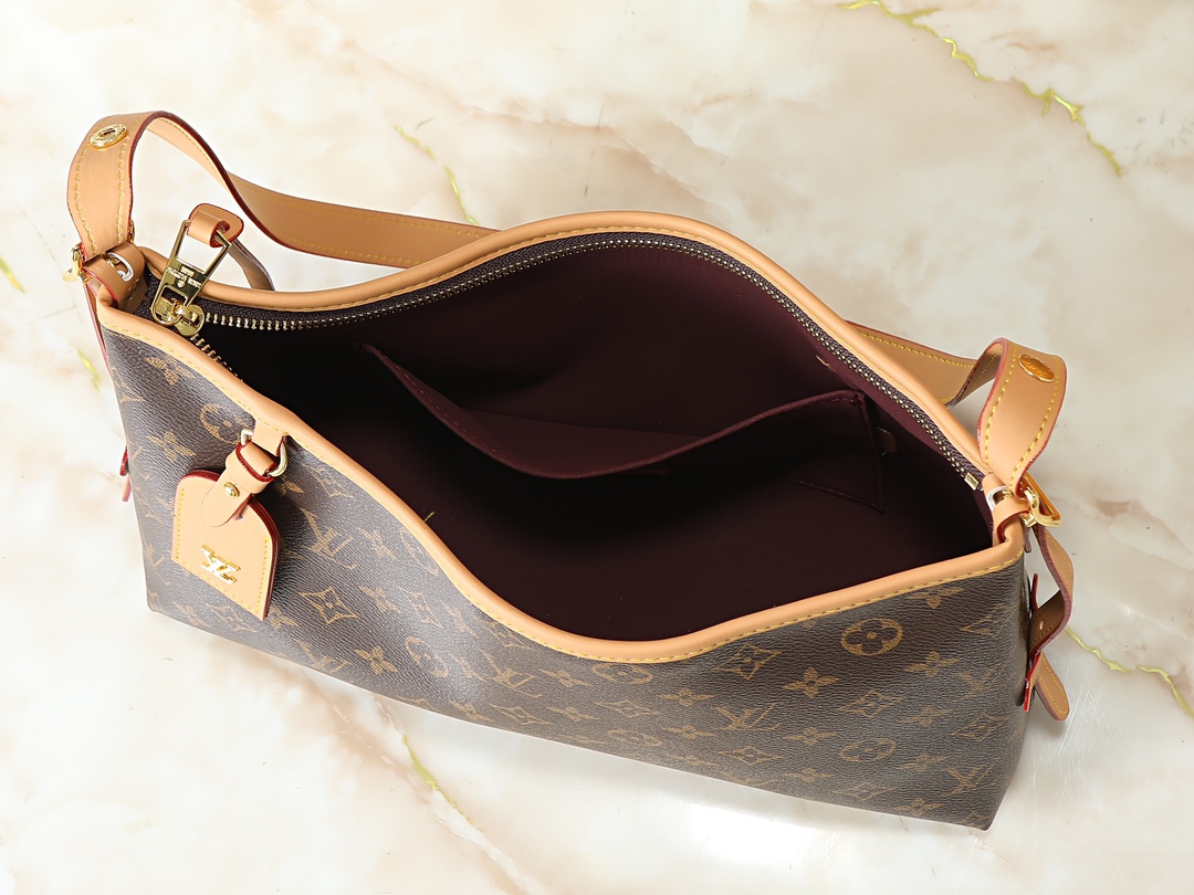 Carryall East West