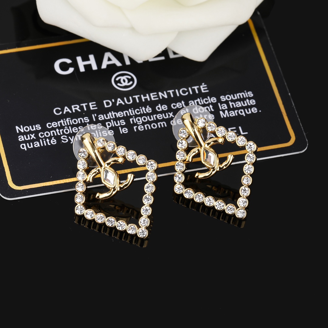 Chanel Earring