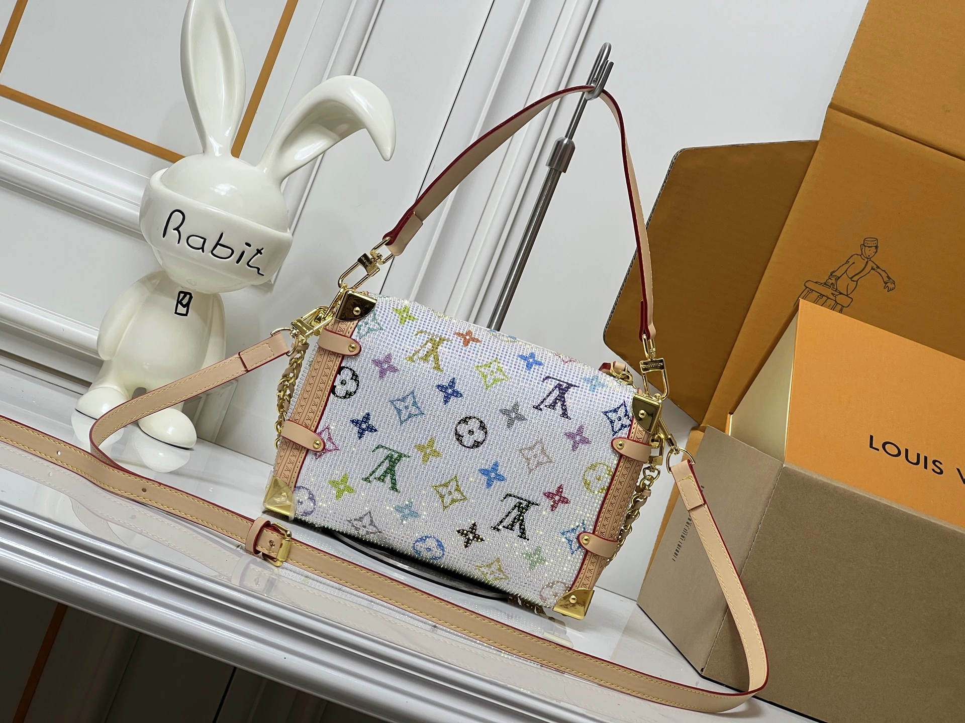 LV Diamond Side Trunk