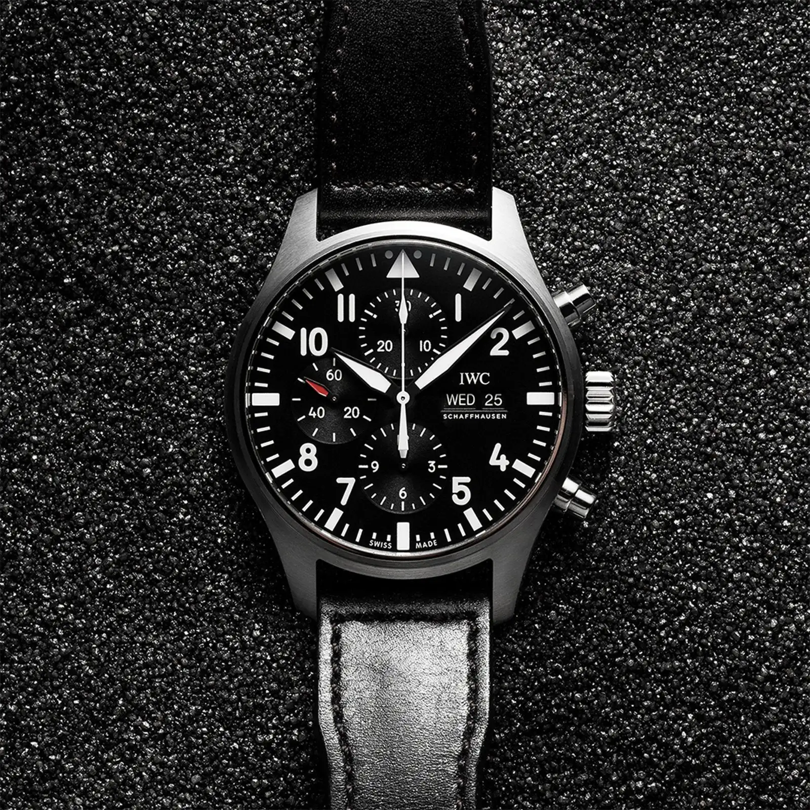 IWC pilot series IW377709 watch