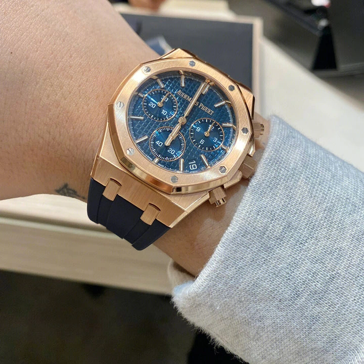 ROYAL OAK SELFWINDING CHRONOGRAPH Ref. 26240OR.OO.D315CR.01(AAAAA version)
