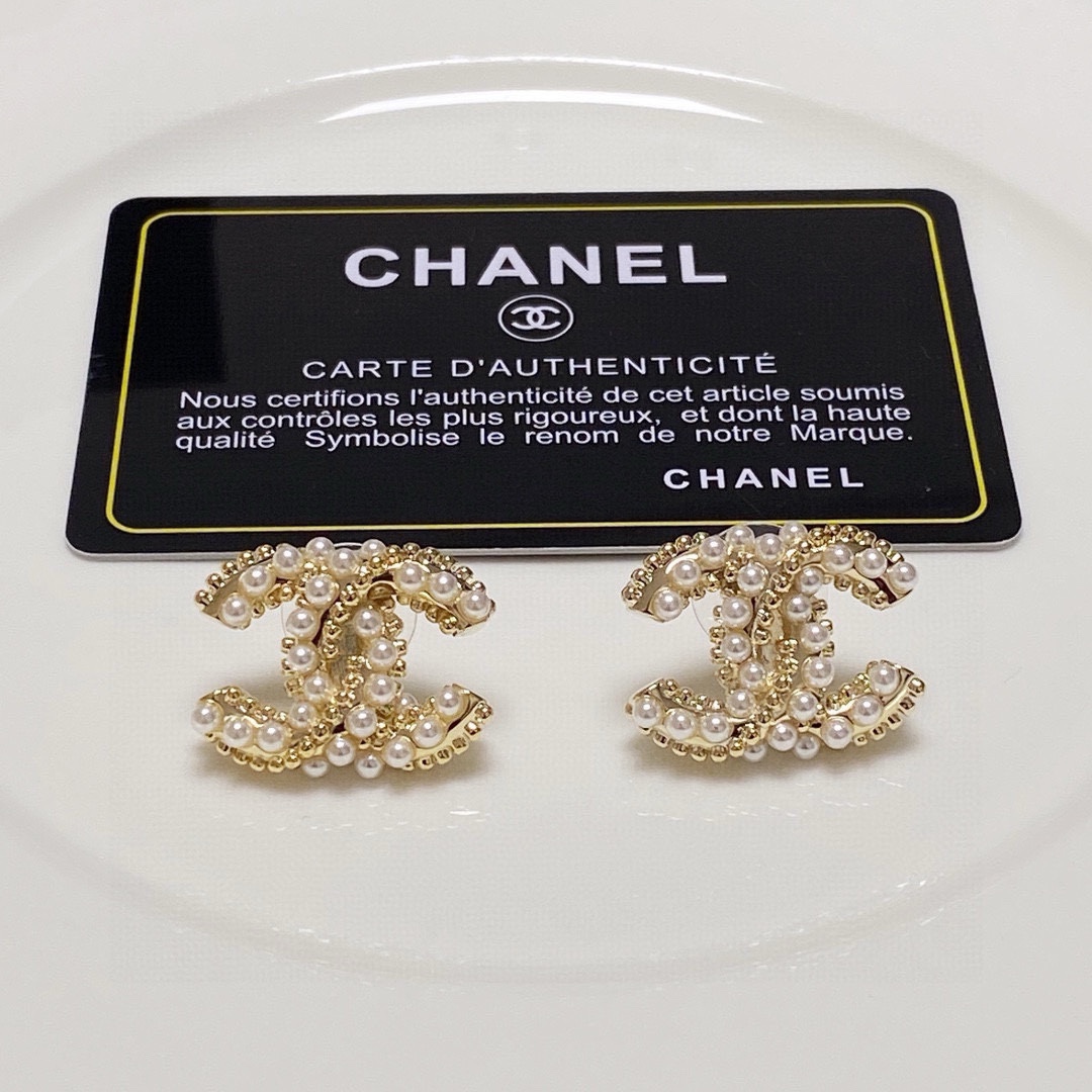 Chanel Earring