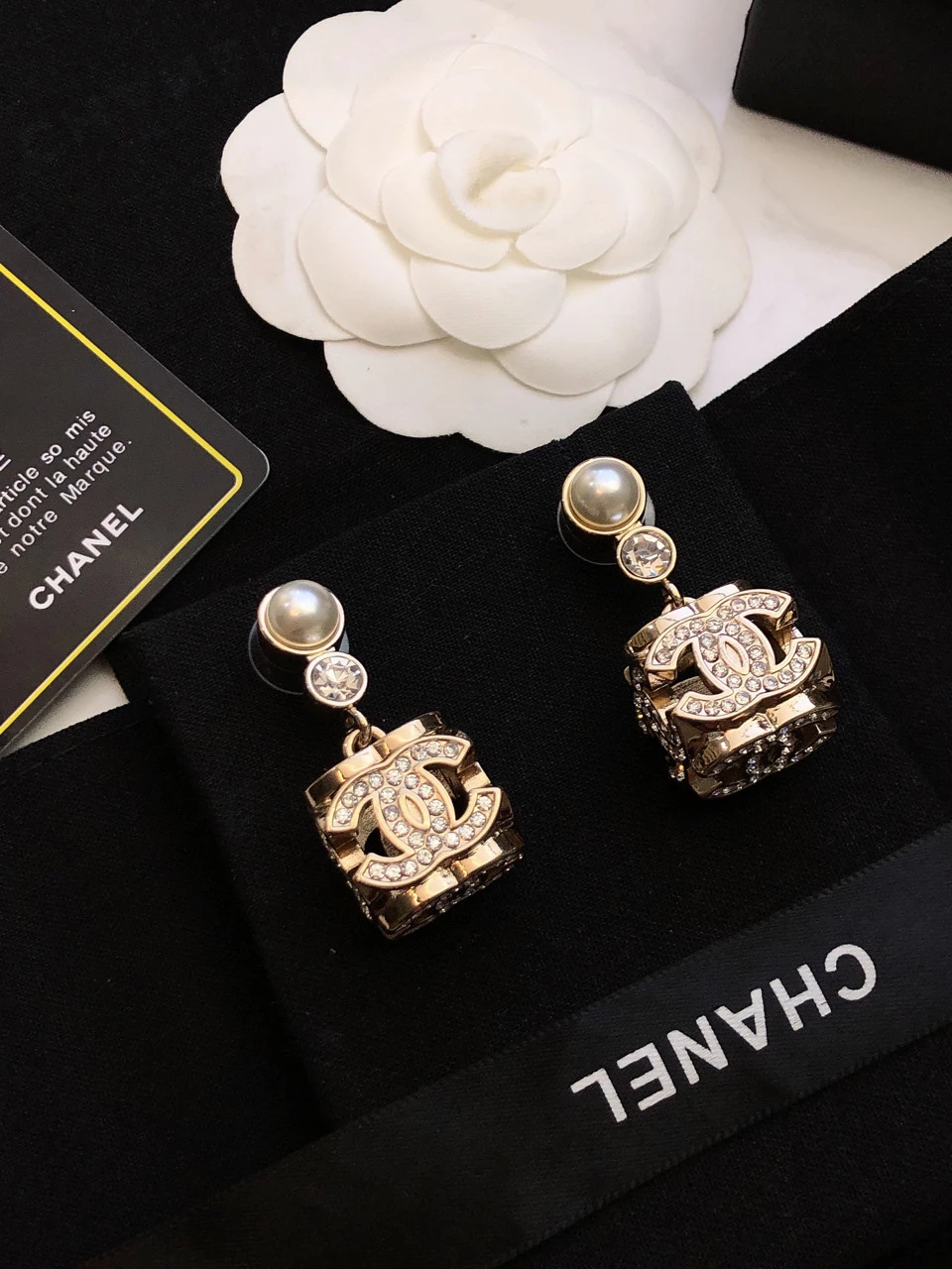 Chanel Earring