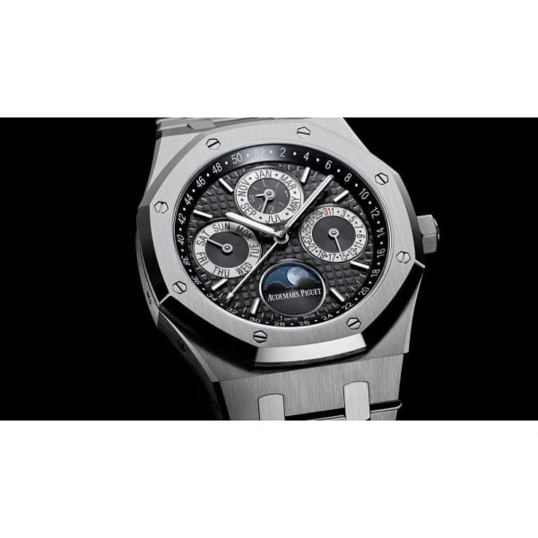 Royal Oak Perpetual Calendar Ref. # 26597PT.OO.1220PT.01