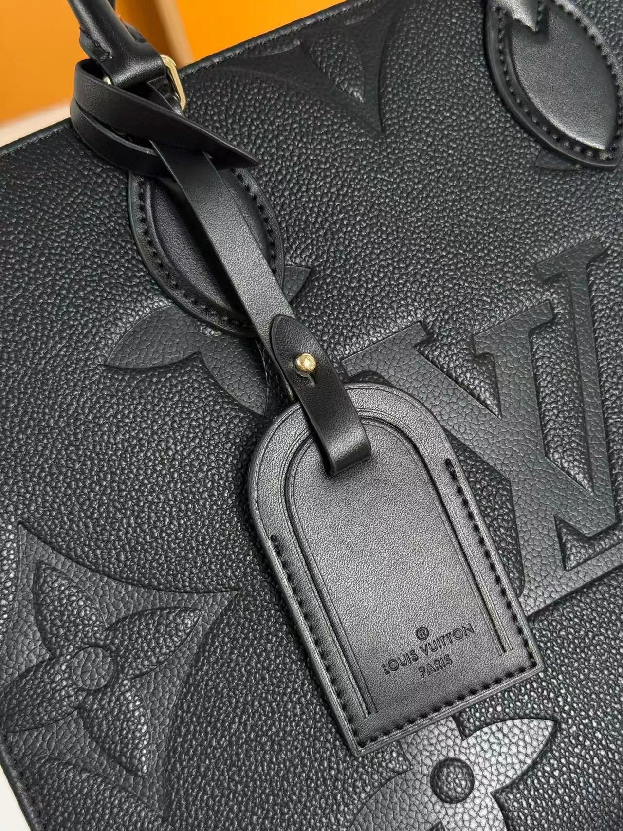 LV Onthego