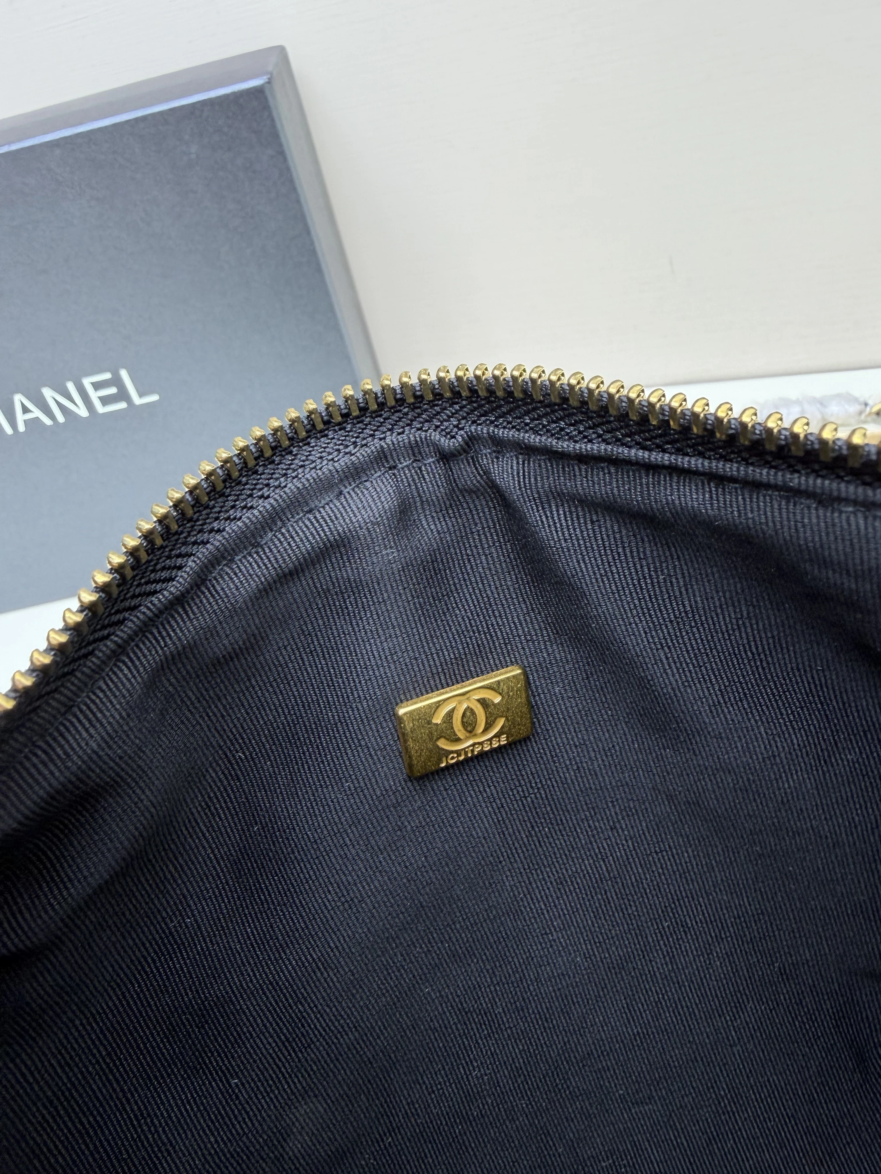 Chanel 25P Vanity Case