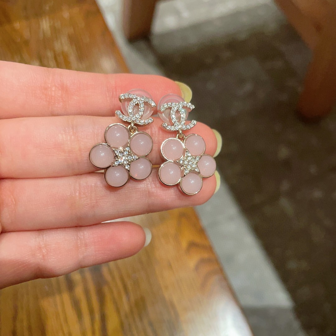 Chanel Earring 10