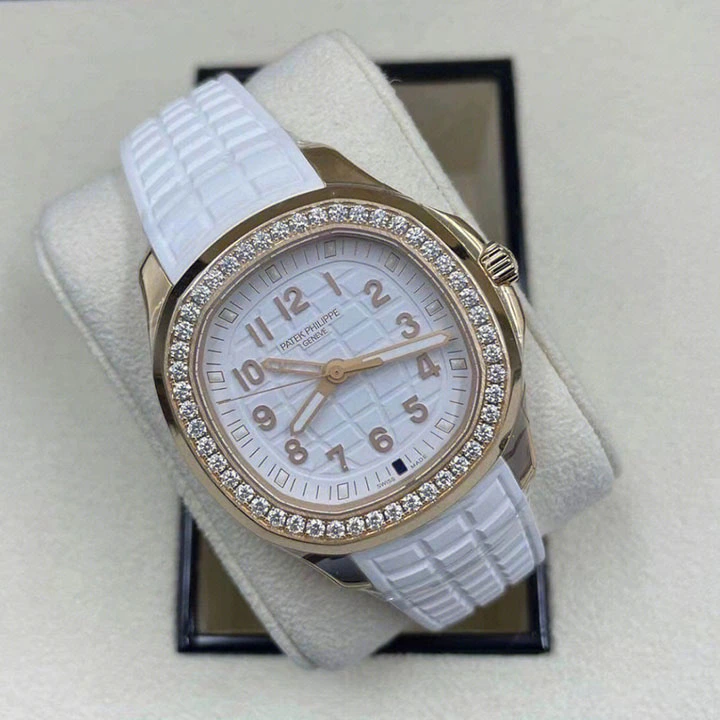 5269/200R-001-Patek Philippe AQUANAUT-women
