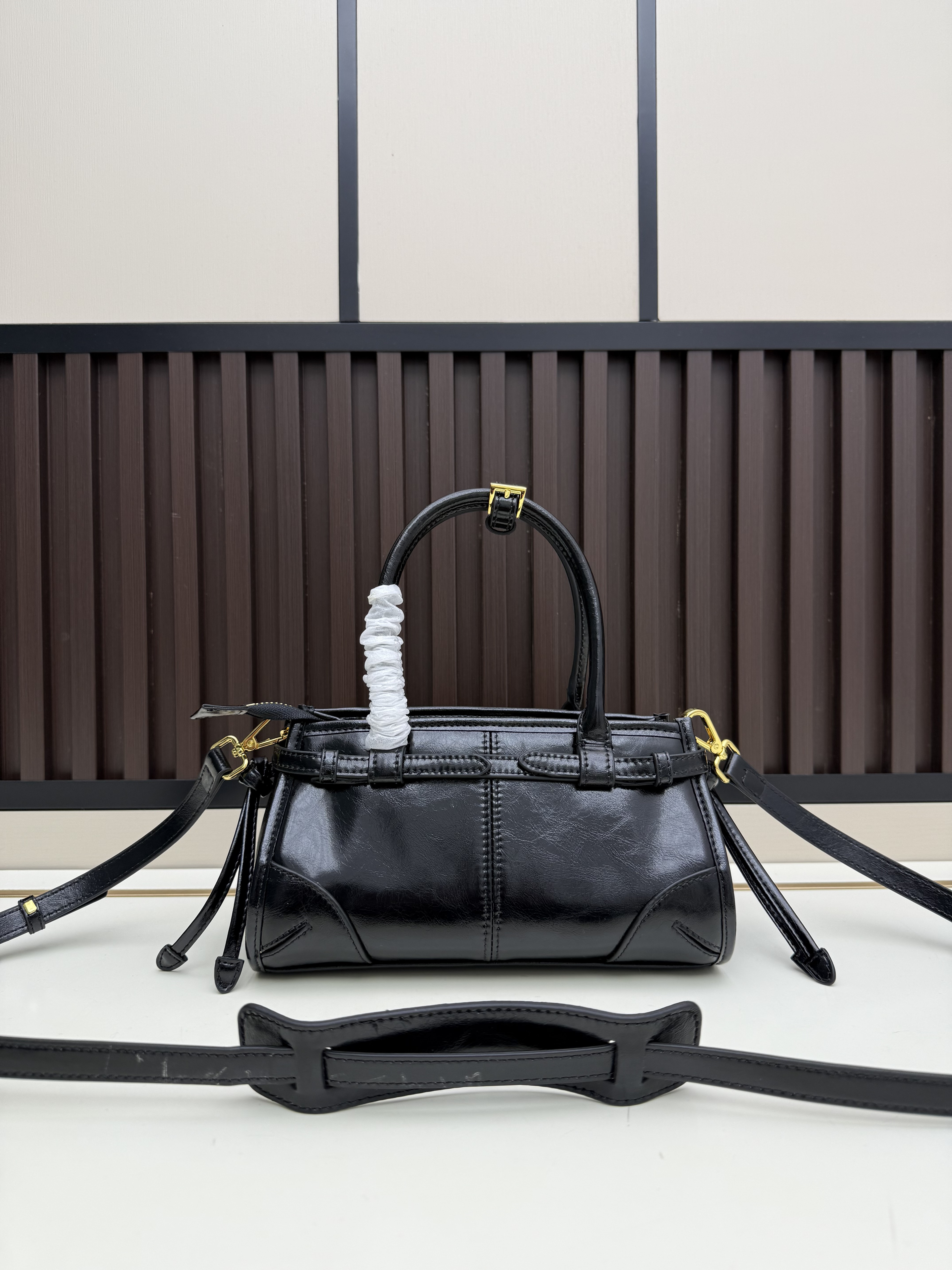 Prada Softlux