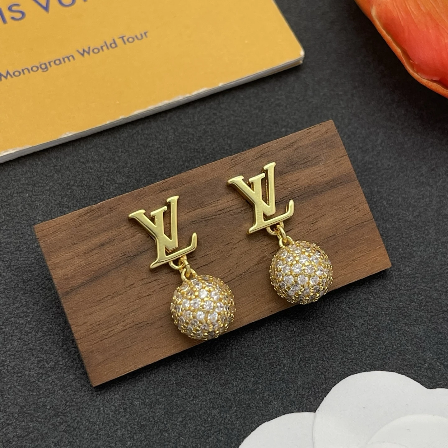 LV Earring