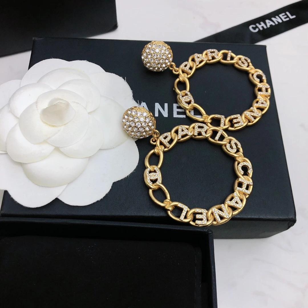 Chanel Earring