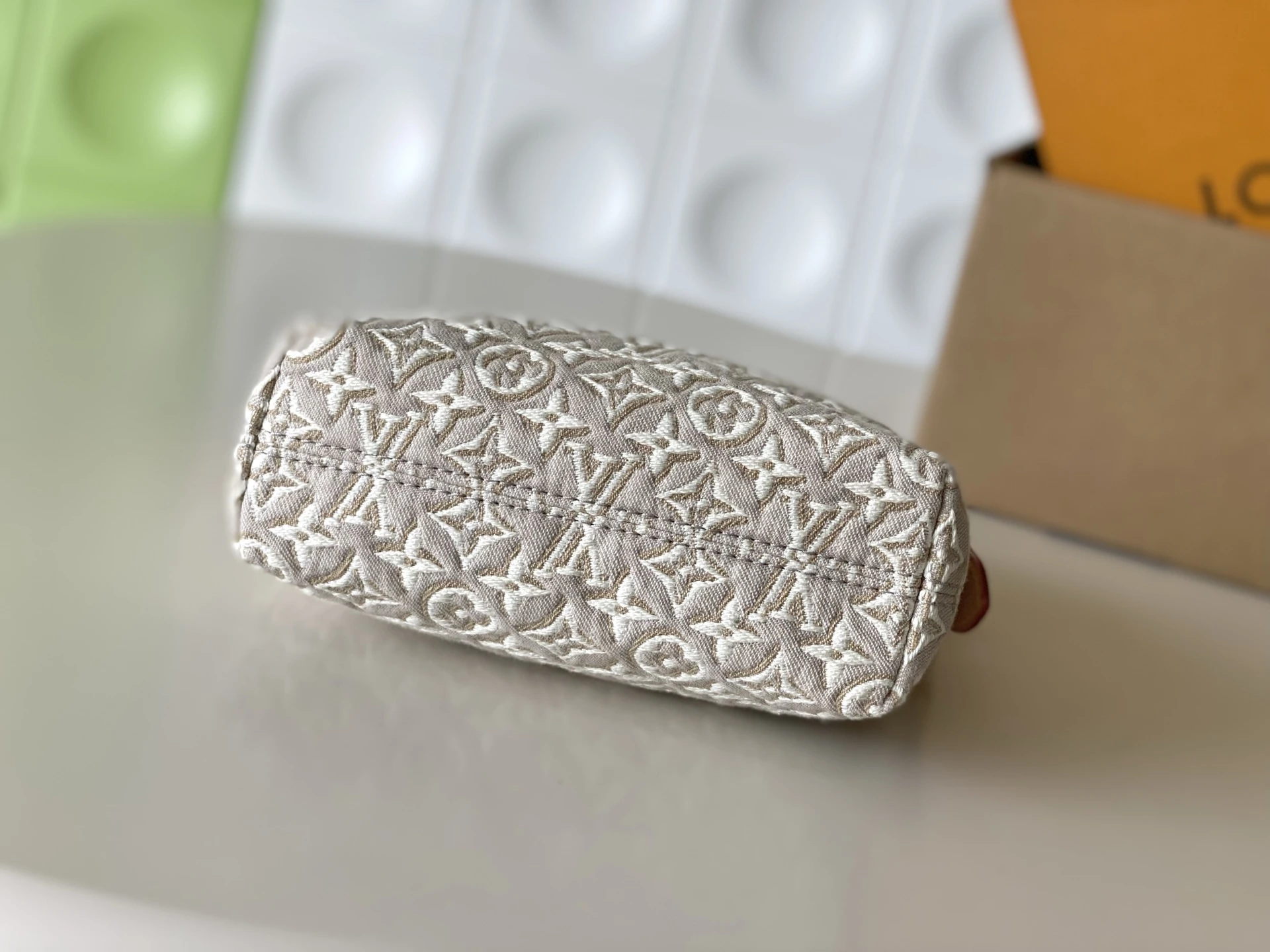 Louis Vuitton mini moom