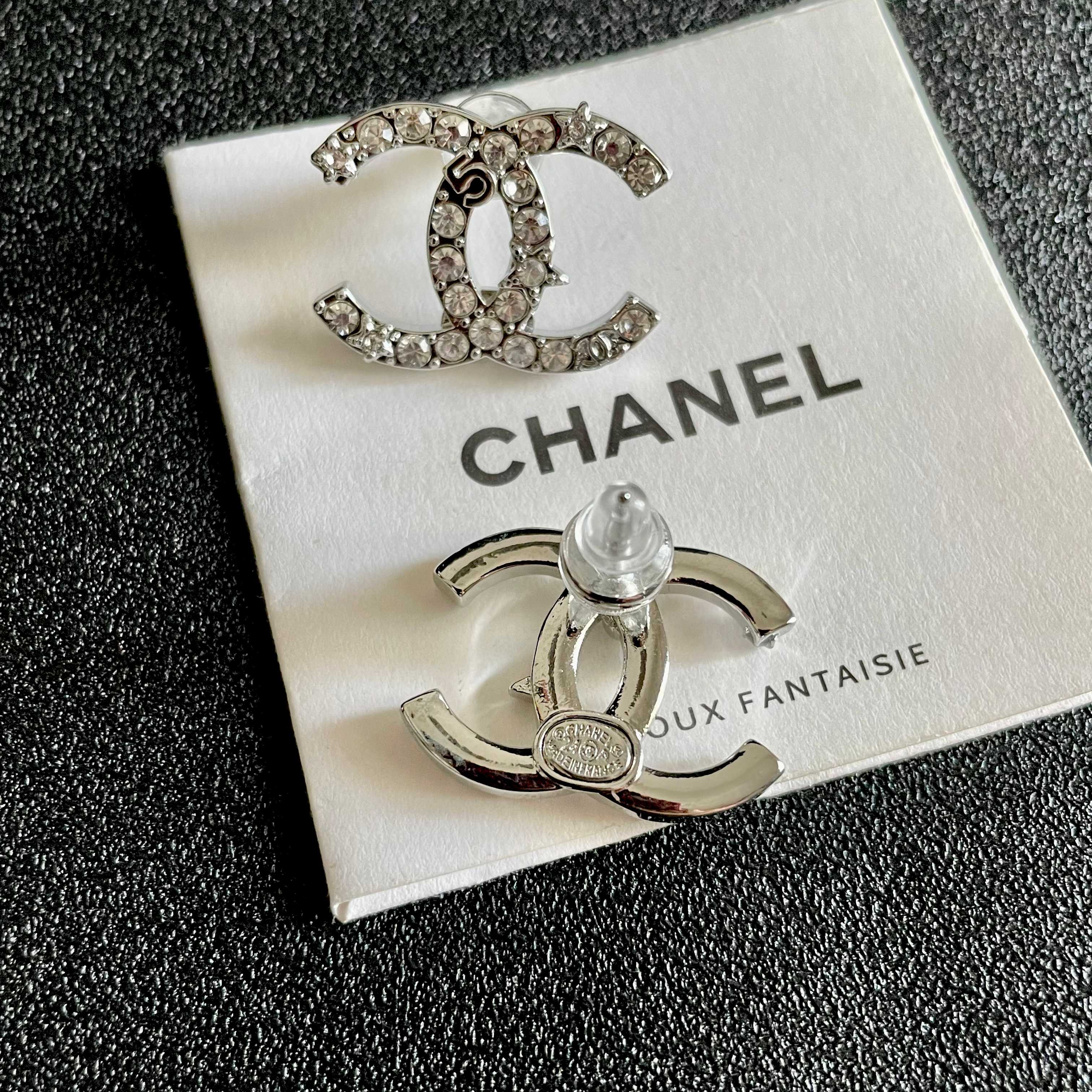 Chanel Earring 17