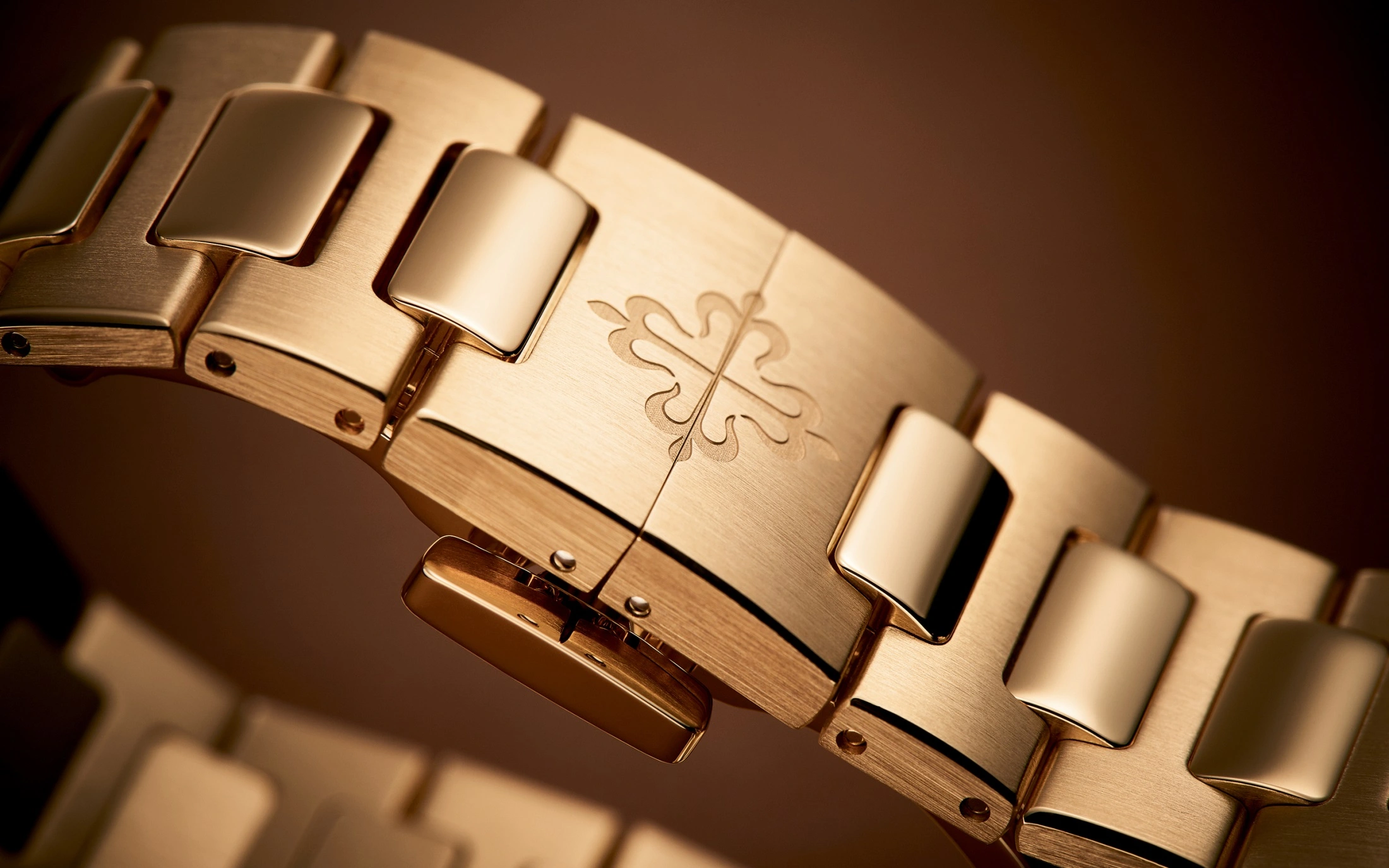 Patek Philippe 7118/1R - NAUTILUS